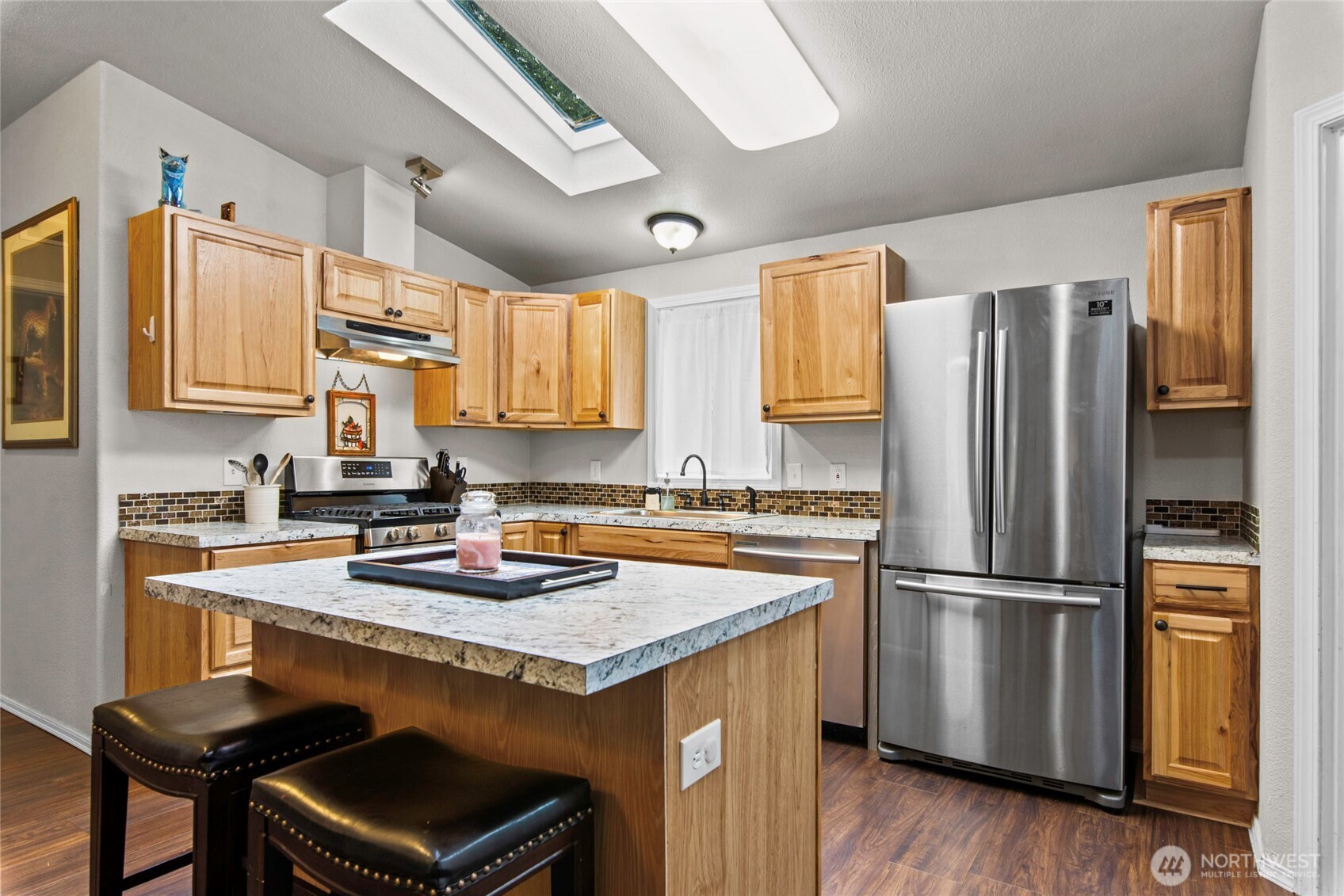 30 N Carp Place N, Hoodsport, WA 98548