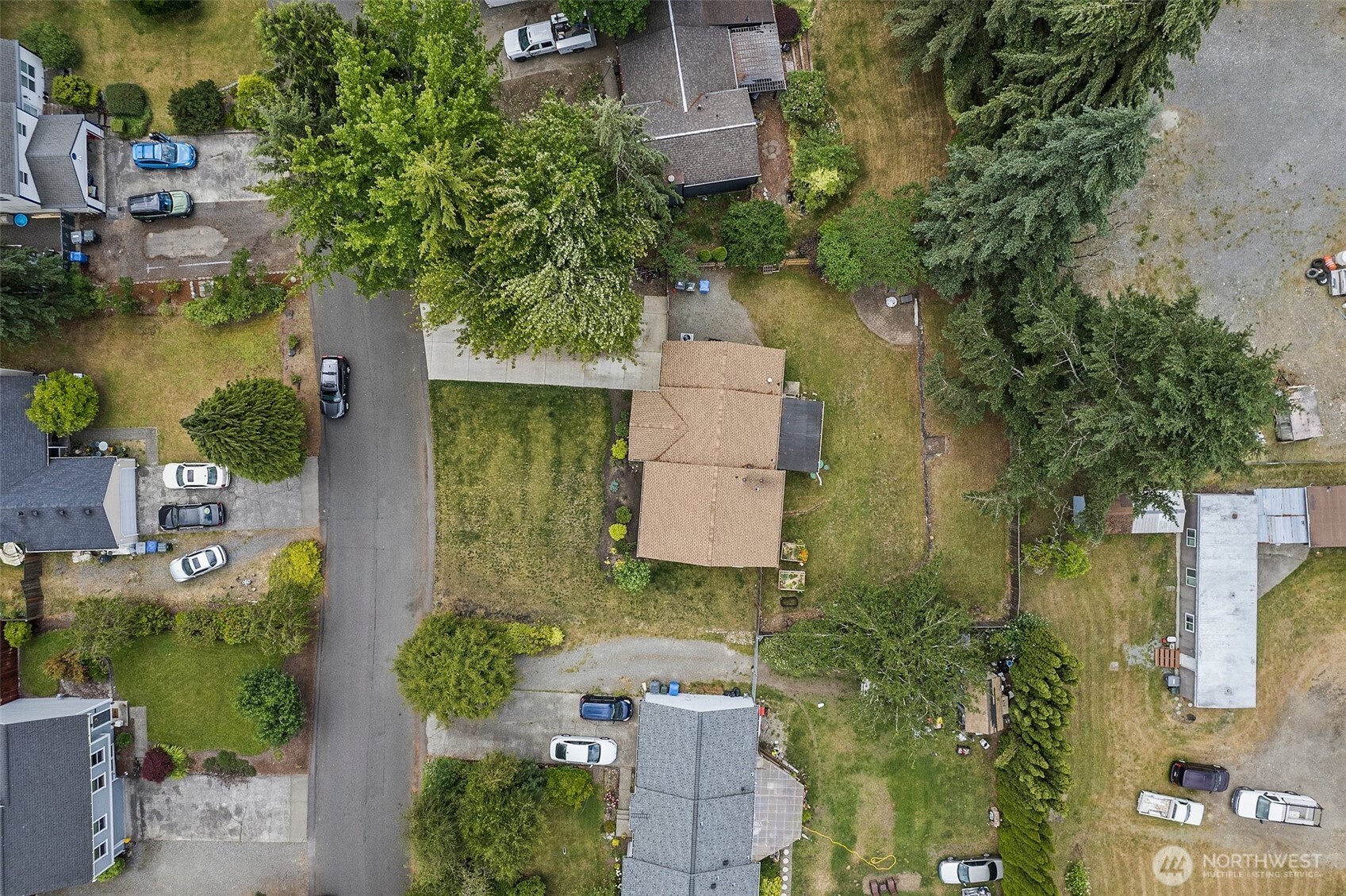 15902 95th Avenue Ct E, Puyallup, WA 98375