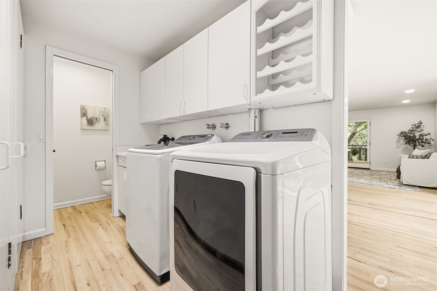870 10th Lane , Fox Island, WA 98333