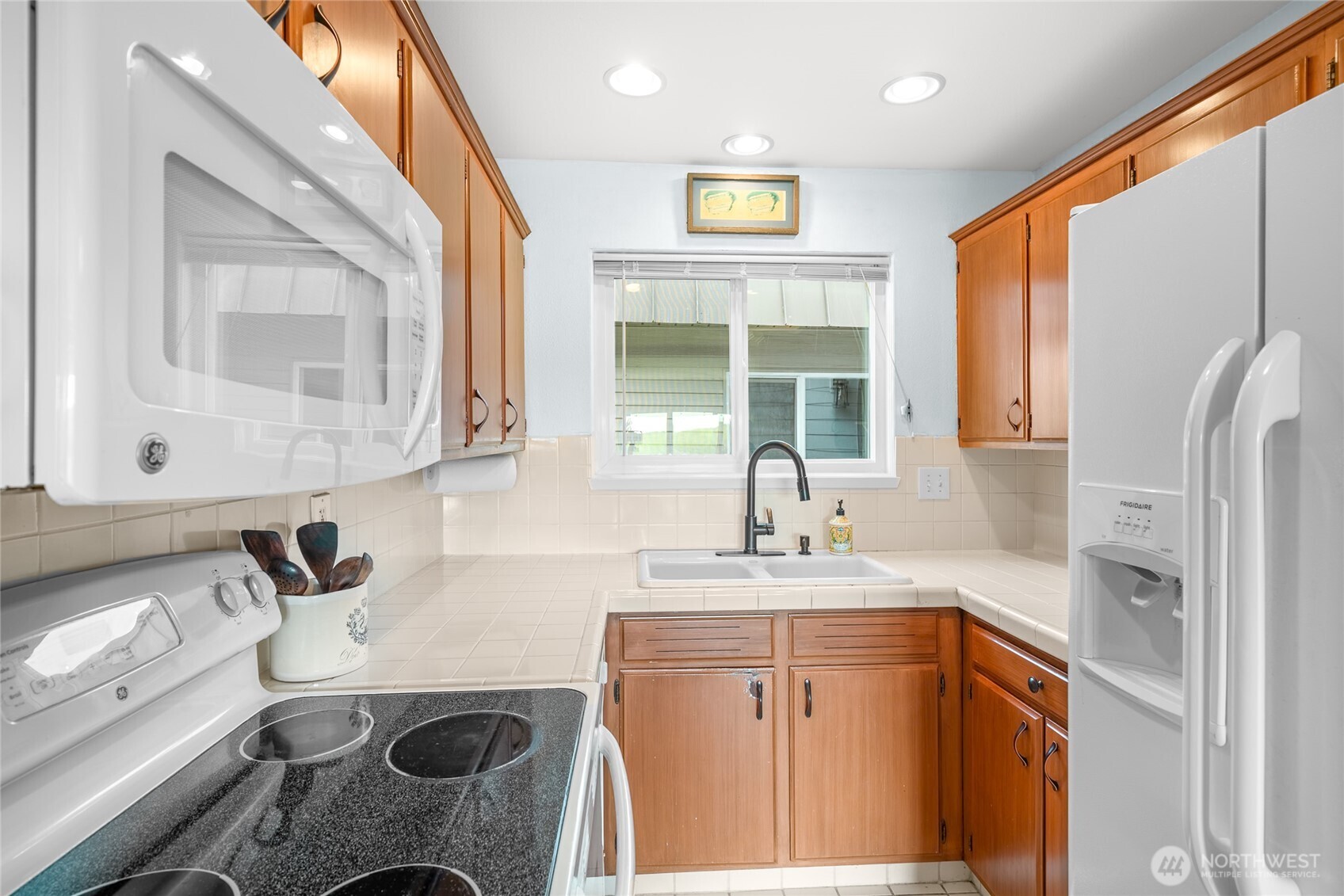 33617 G Street , Ocean Park, WA 98640