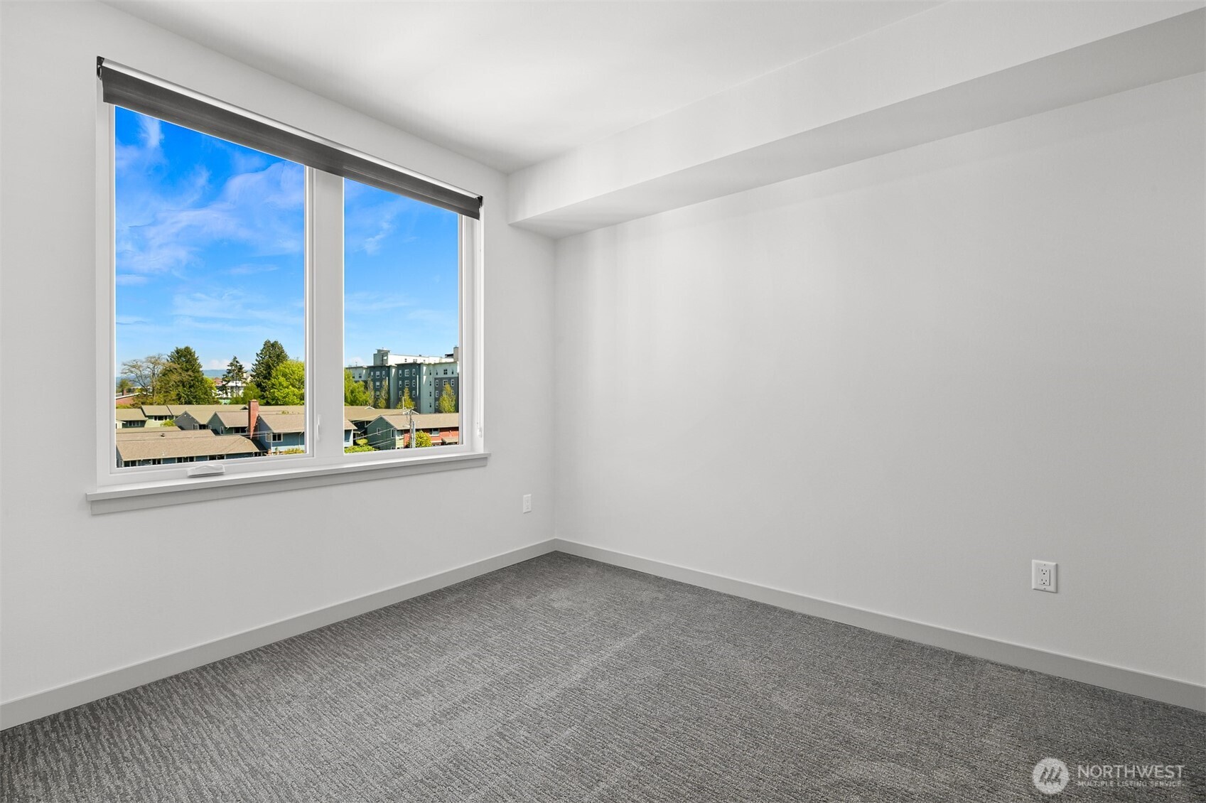 820 N State Street #608, Bellingham, WA 98225