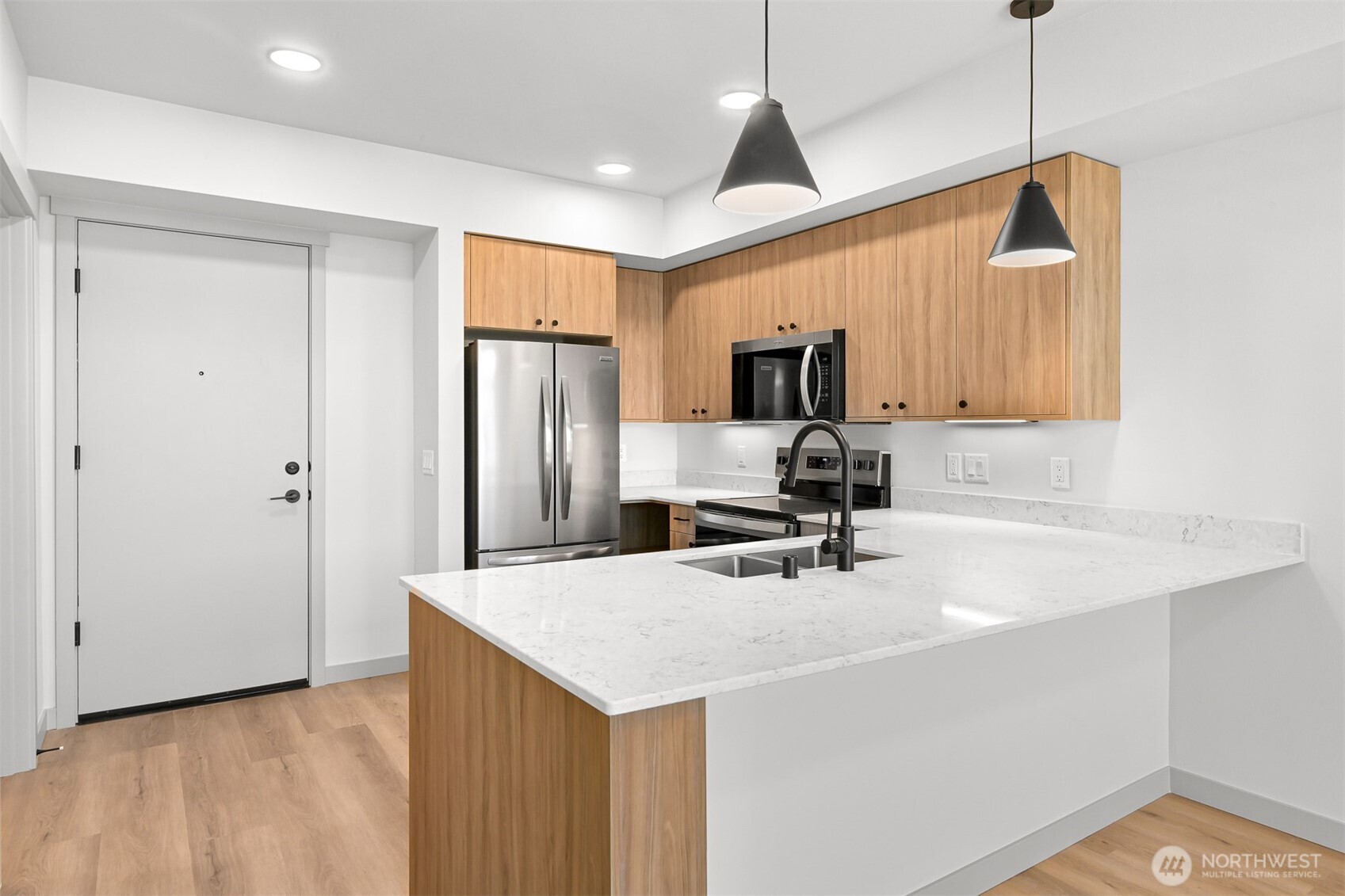 820 N State Street #608, Bellingham, WA 98225