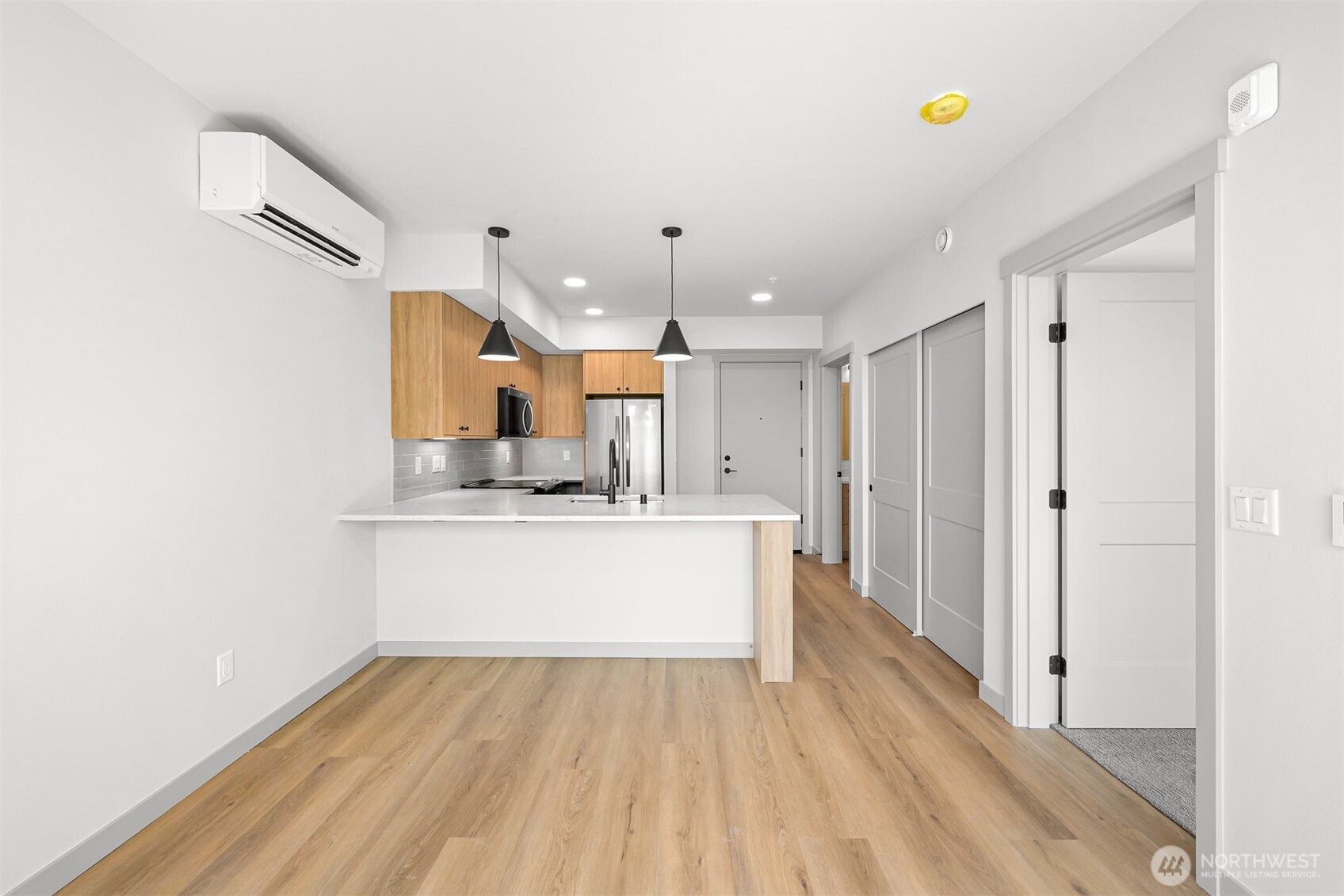 820 N State Street #611, Bellingham, WA 98225