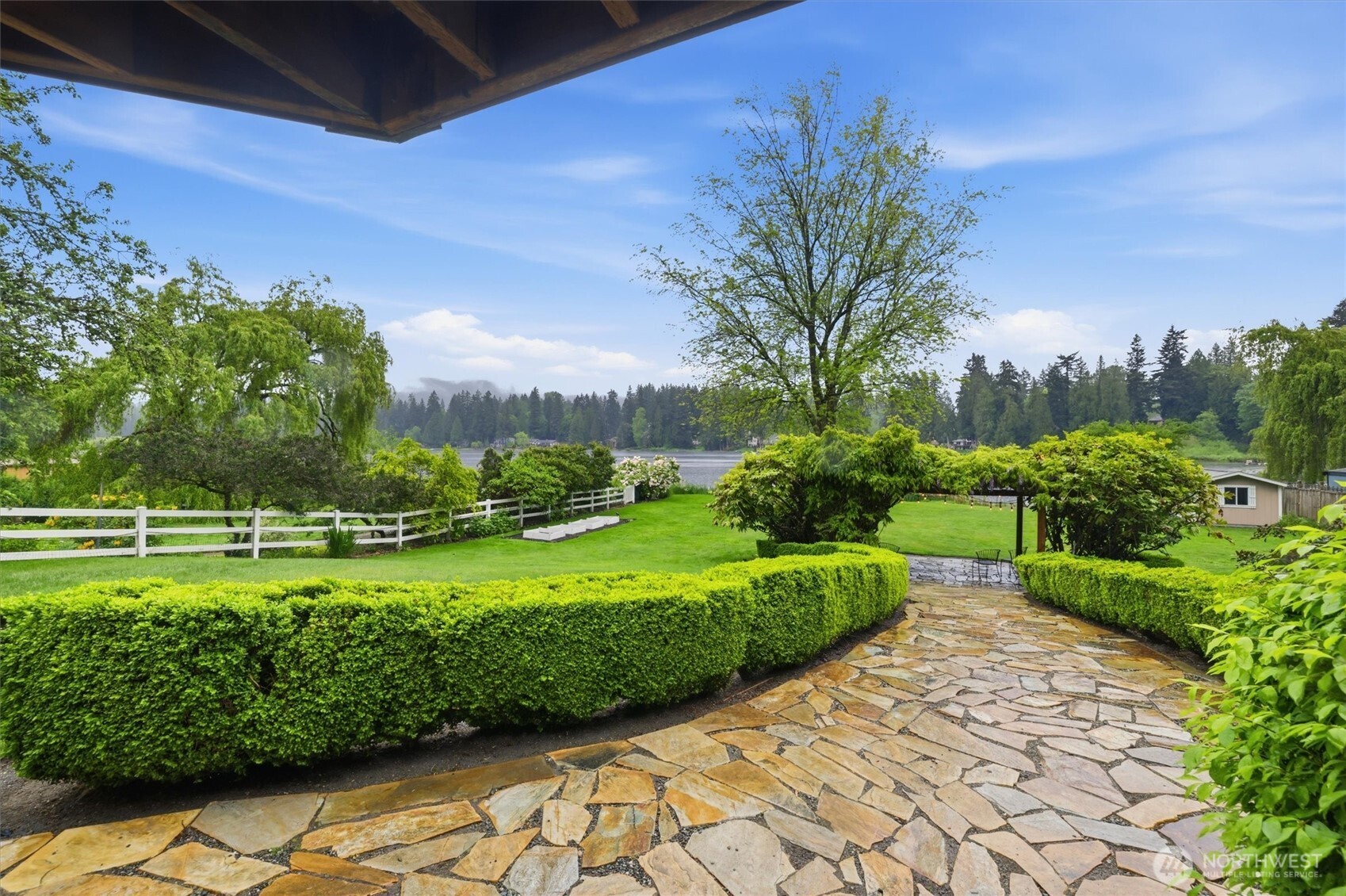 14112 W Lake Kathleen Drive SE, Renton, WA 98059