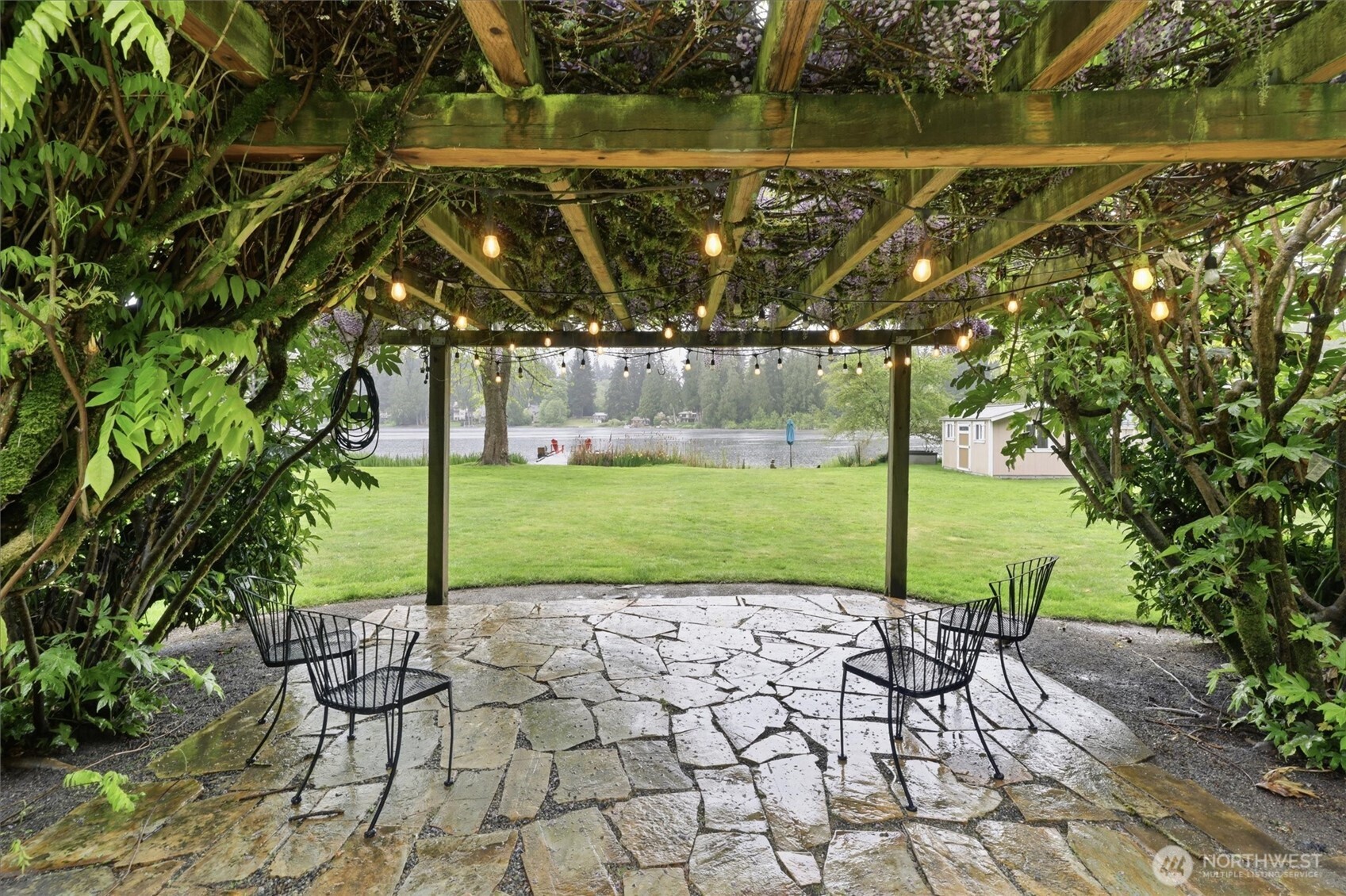 14112 W Lake Kathleen Drive SE, Renton, WA 98059
