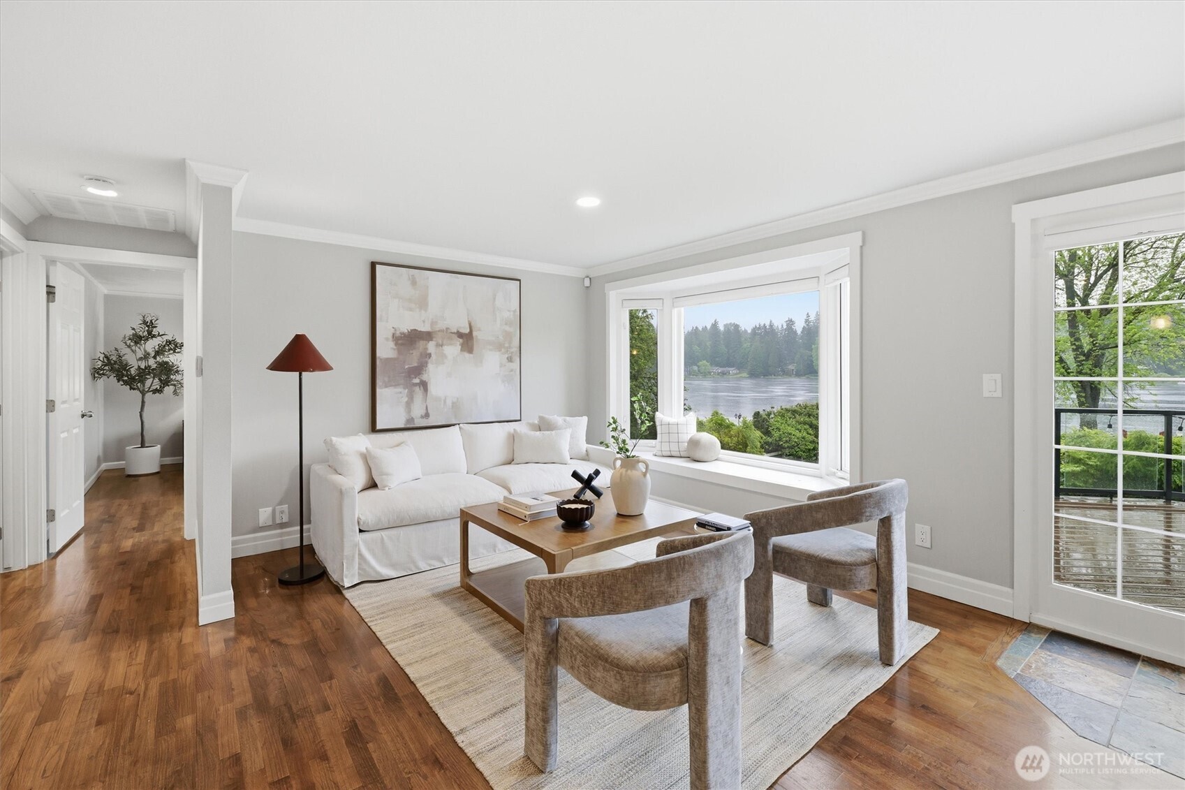 14112 W Lake Kathleen Drive SE, Renton, WA 98059