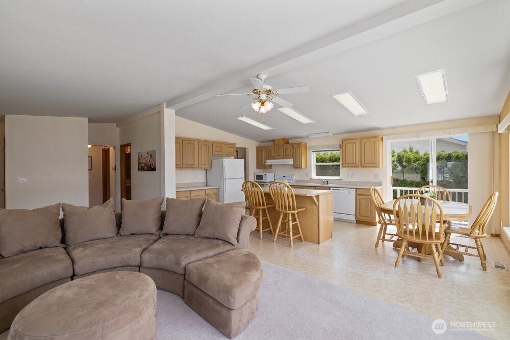 512 SW Island View , Mattawa, WA 99349