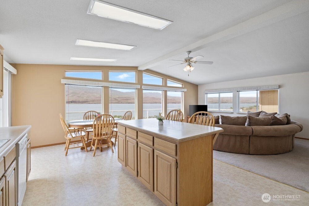 512 SW Island View , Mattawa, WA 99349