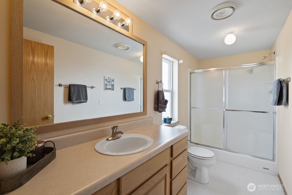 512 SW Island View , Mattawa, WA 99349