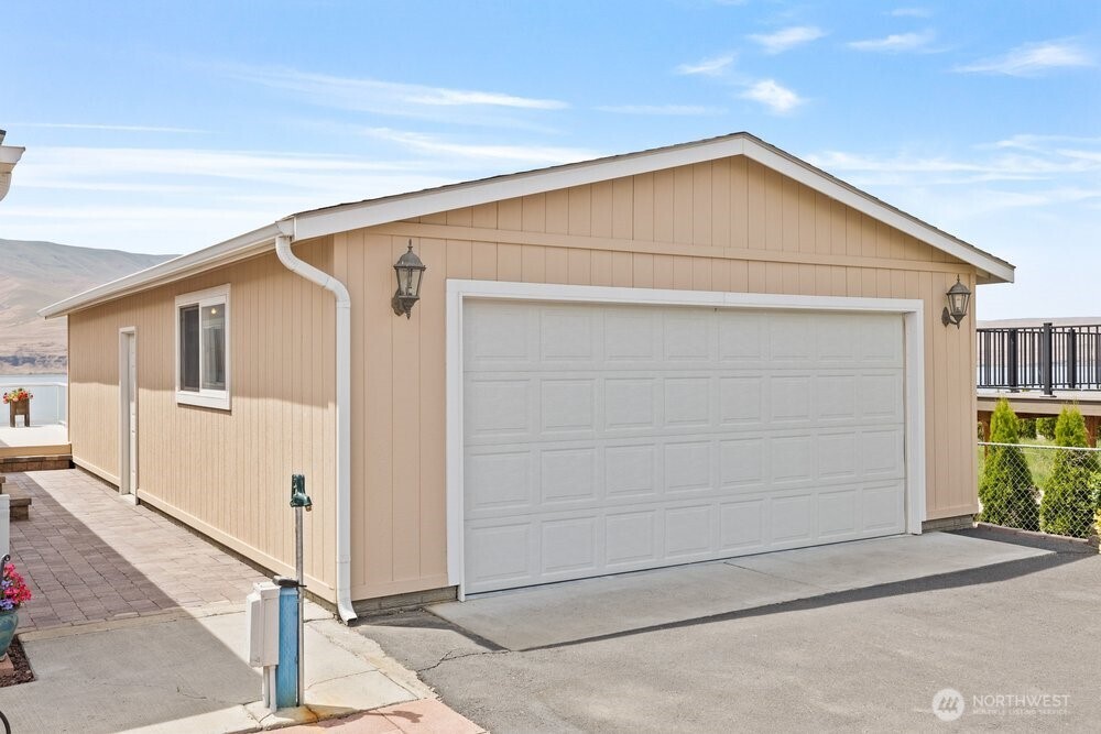 512 SW Island View , Mattawa, WA 99349