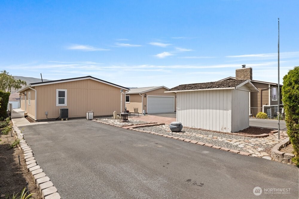 512 SW Island View , Mattawa, WA 99349