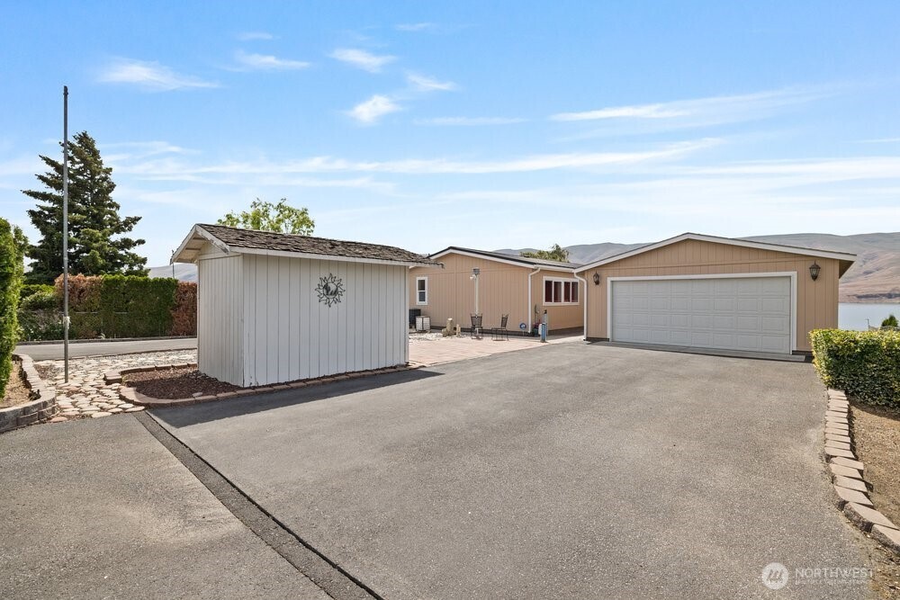 512 SW Island View , Mattawa, WA 99349