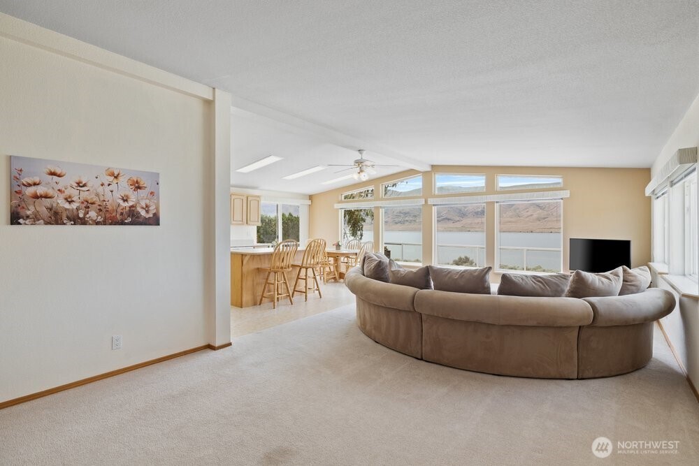 512 SW Island View , Mattawa, WA 99349