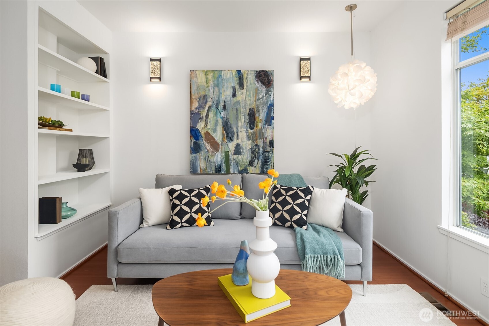 1106 18th Avenue , Seattle, WA 98122