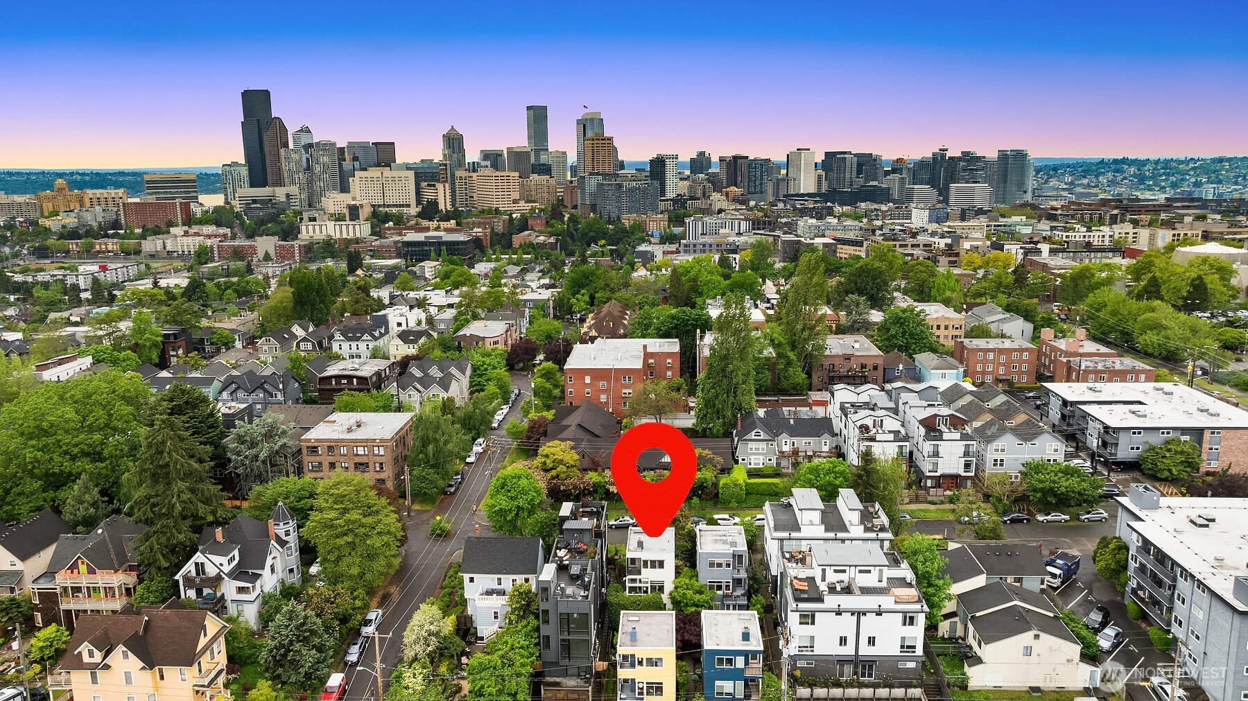 1106 18th Avenue , Seattle, WA 98122