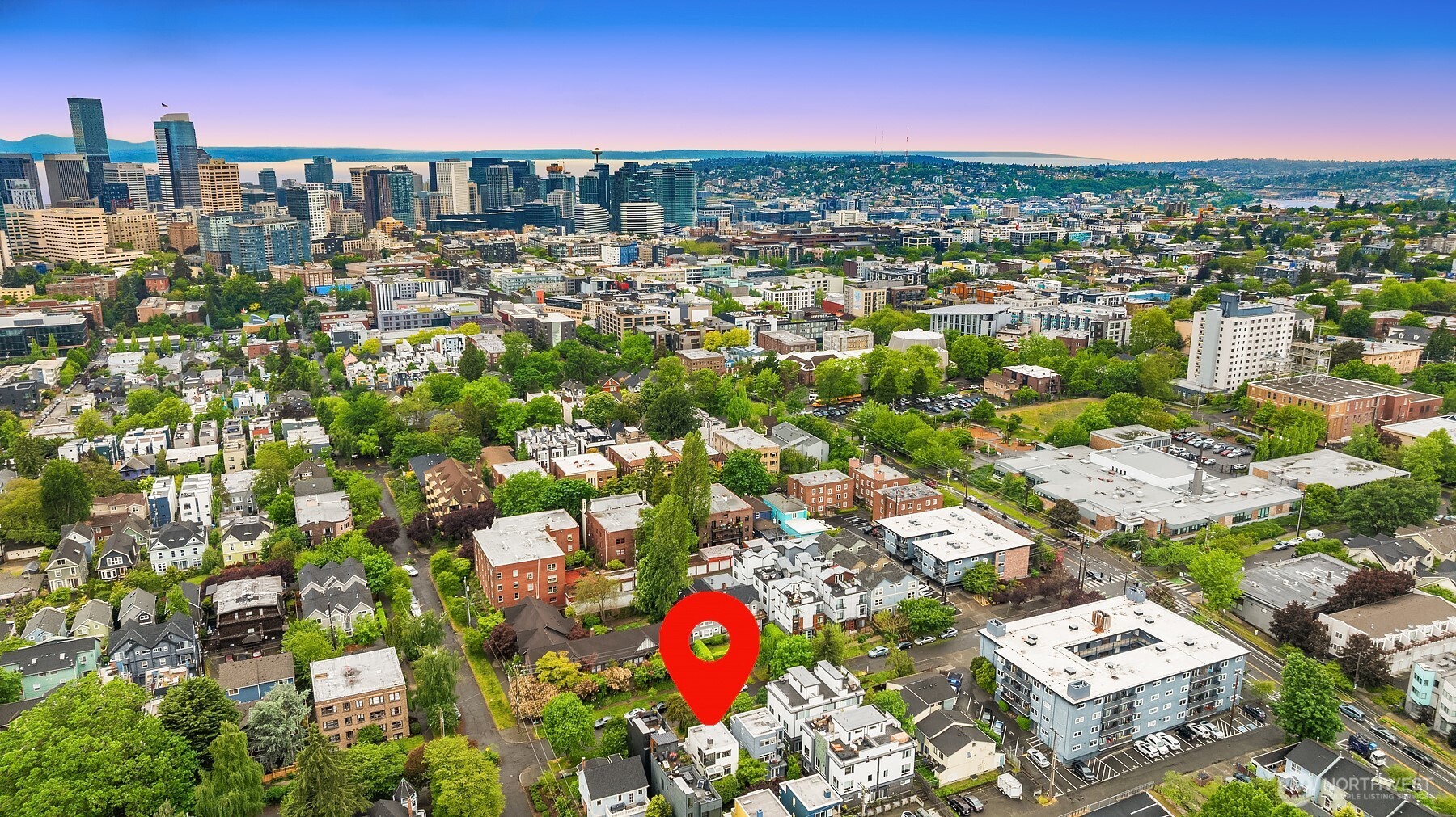 1106 18th Avenue , Seattle, WA 98122
