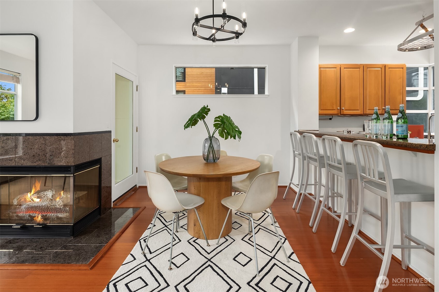 1106 18th Avenue , Seattle, WA 98122