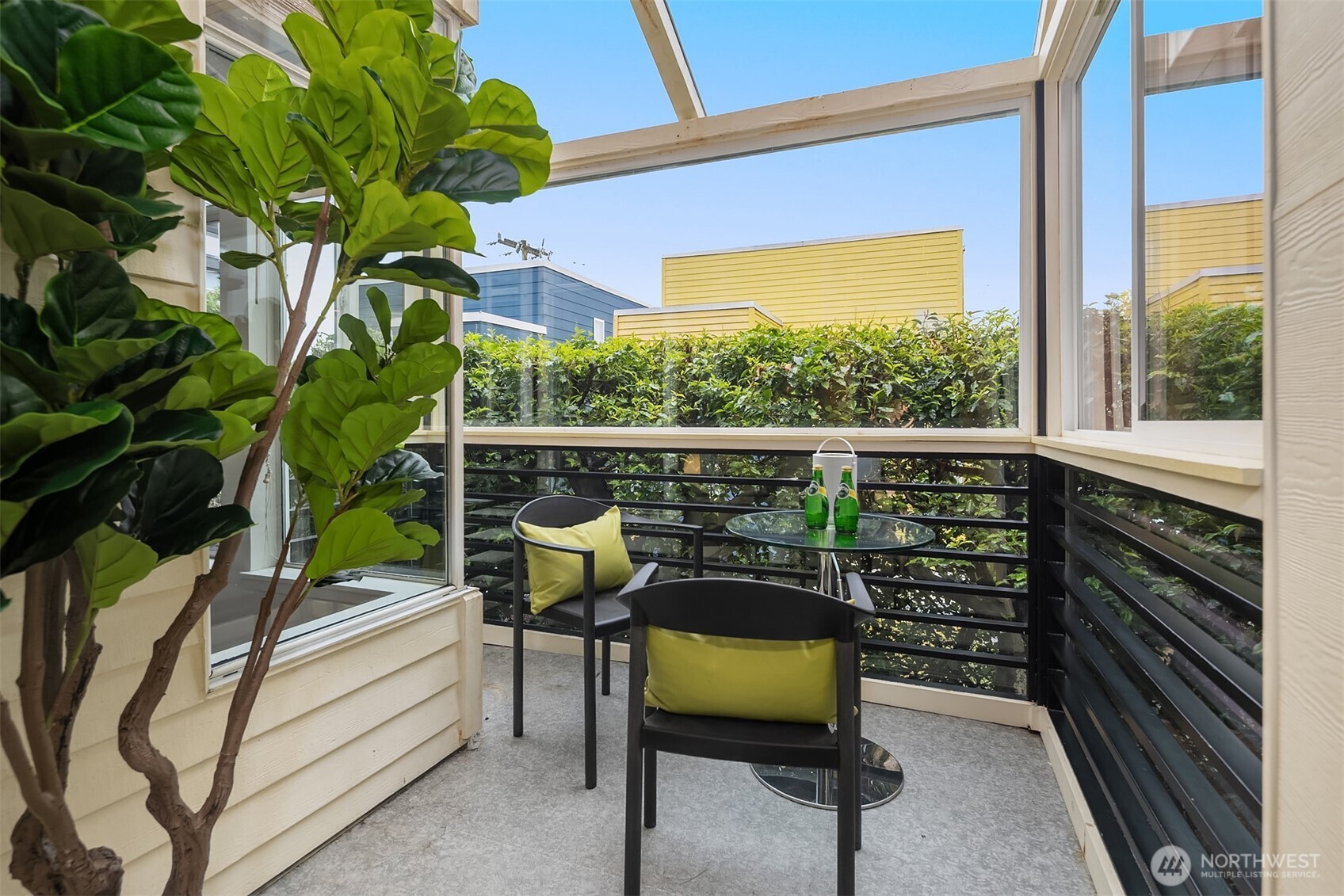 1106 18th Avenue , Seattle, WA 98122