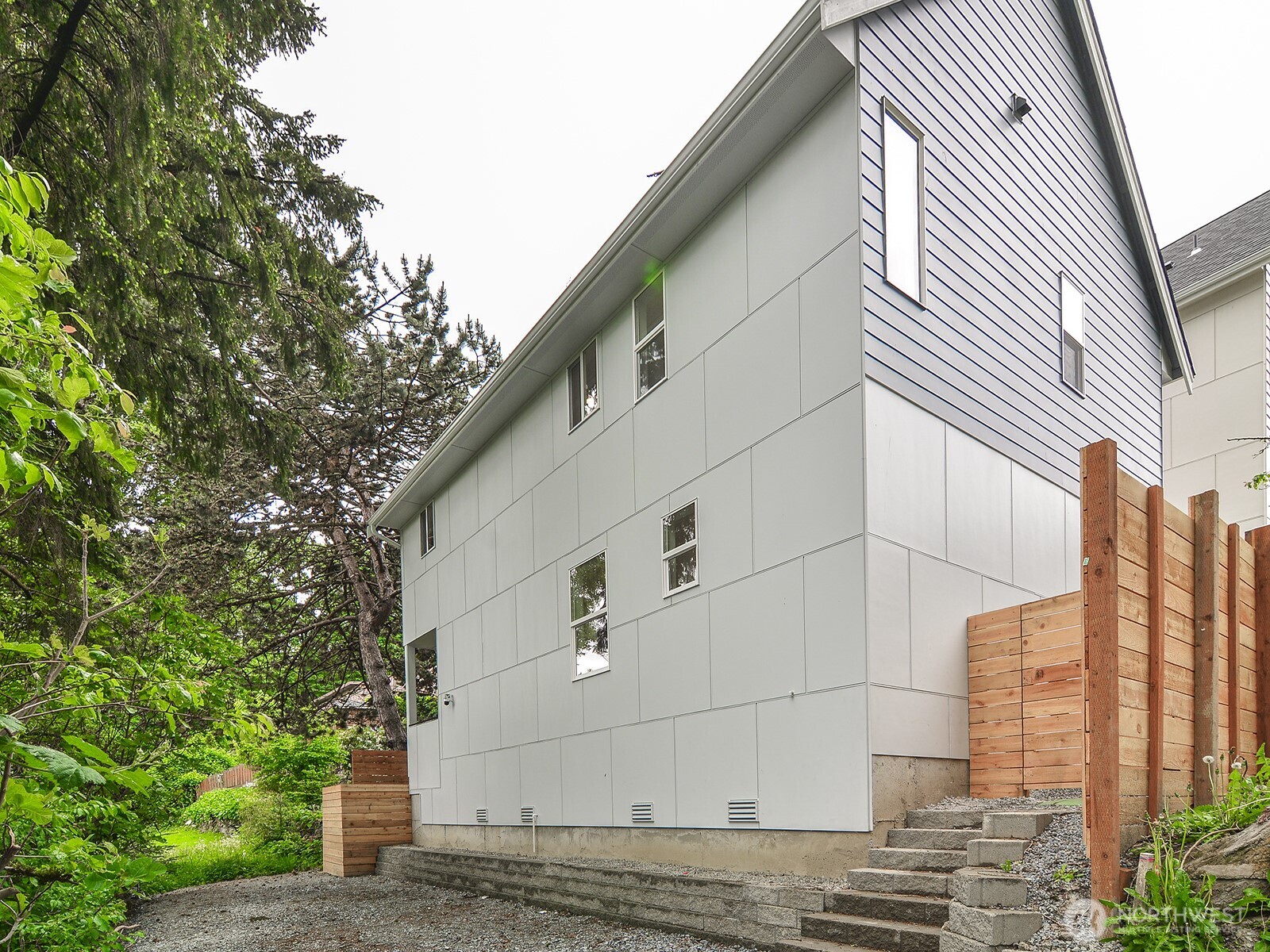 2336 A 23rd Avenue S, Seattle, WA 98144