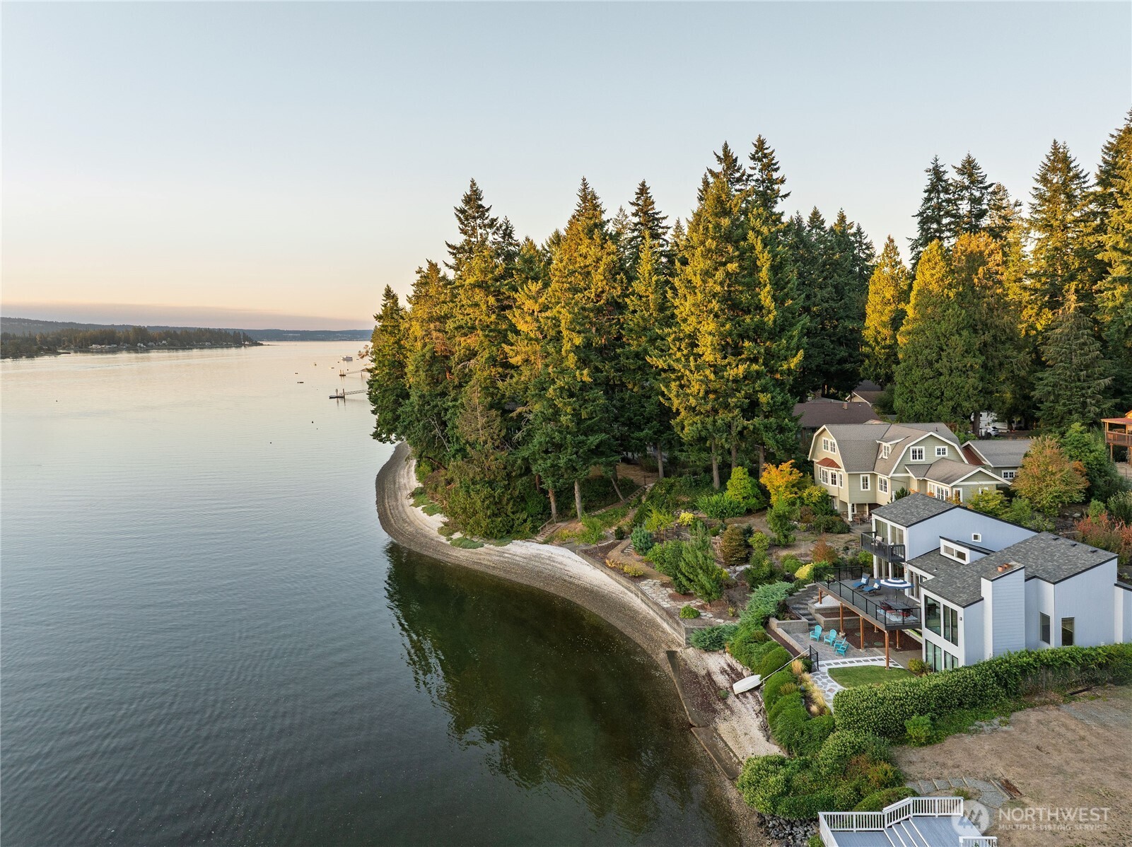 4610 Marine View Place , Bremerton, WA 98312