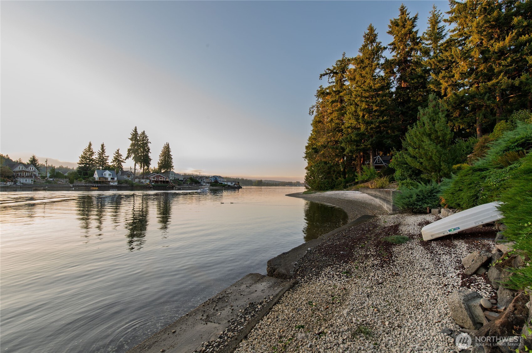 4610 Marine View Place , Bremerton, WA 98312