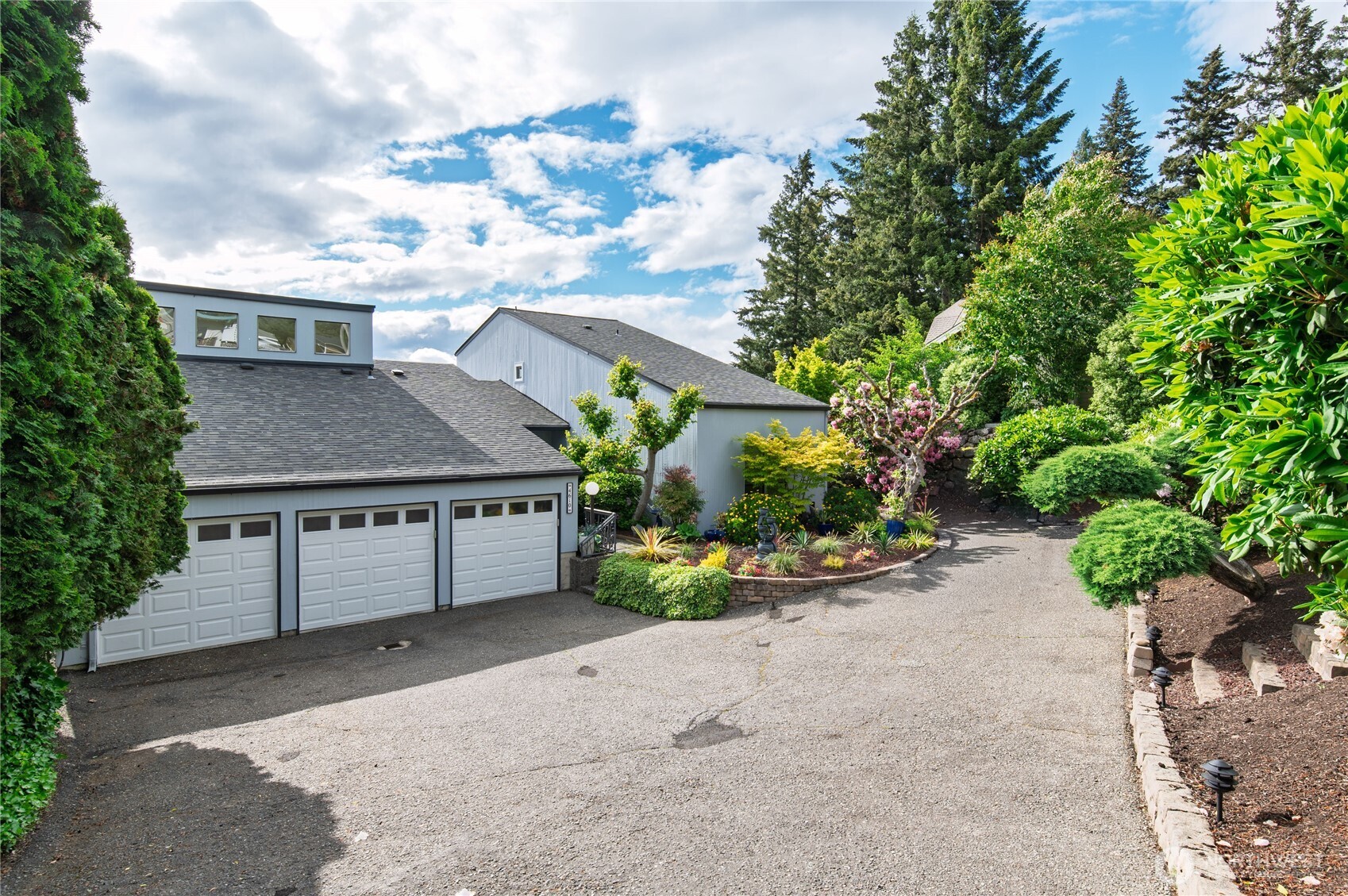 4610 Marine View Place , Bremerton, WA 98312