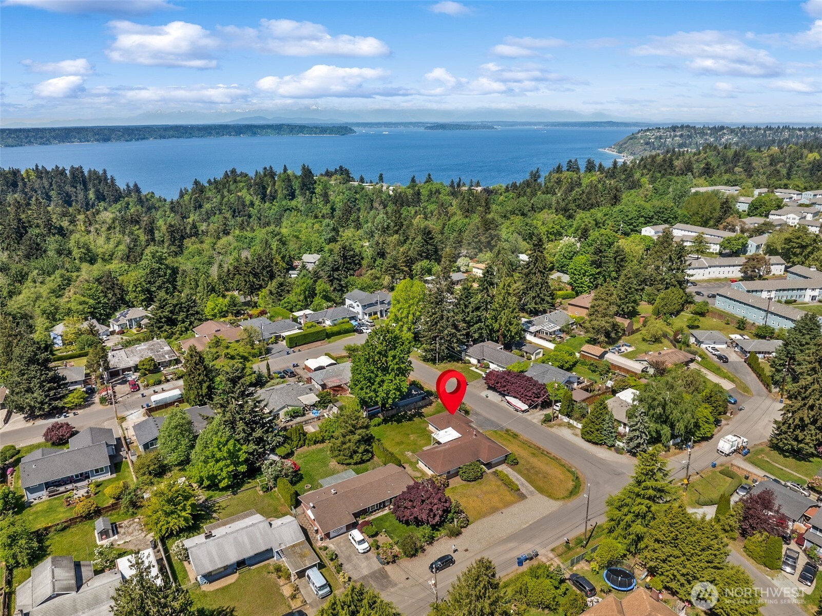 14205 11th Avenue SW, Burien, WA 98166