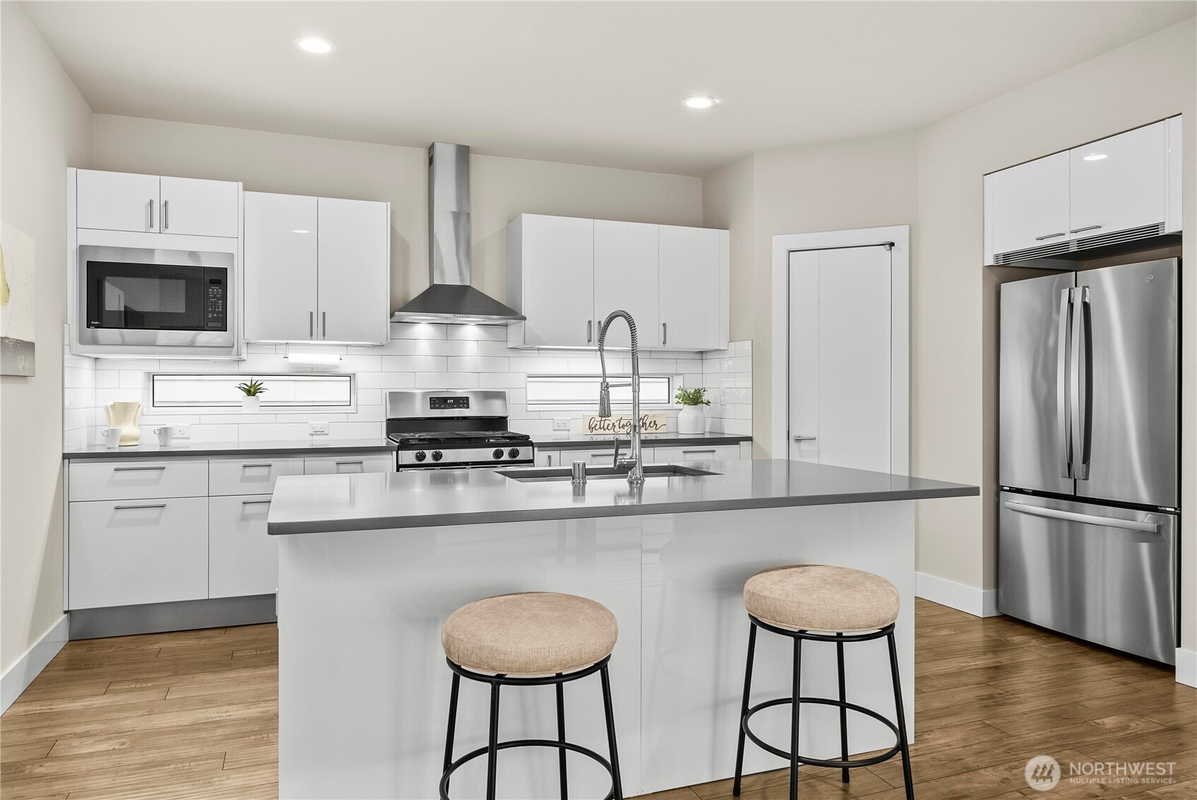 12220 SE 251st Place , Kent, WA 98030