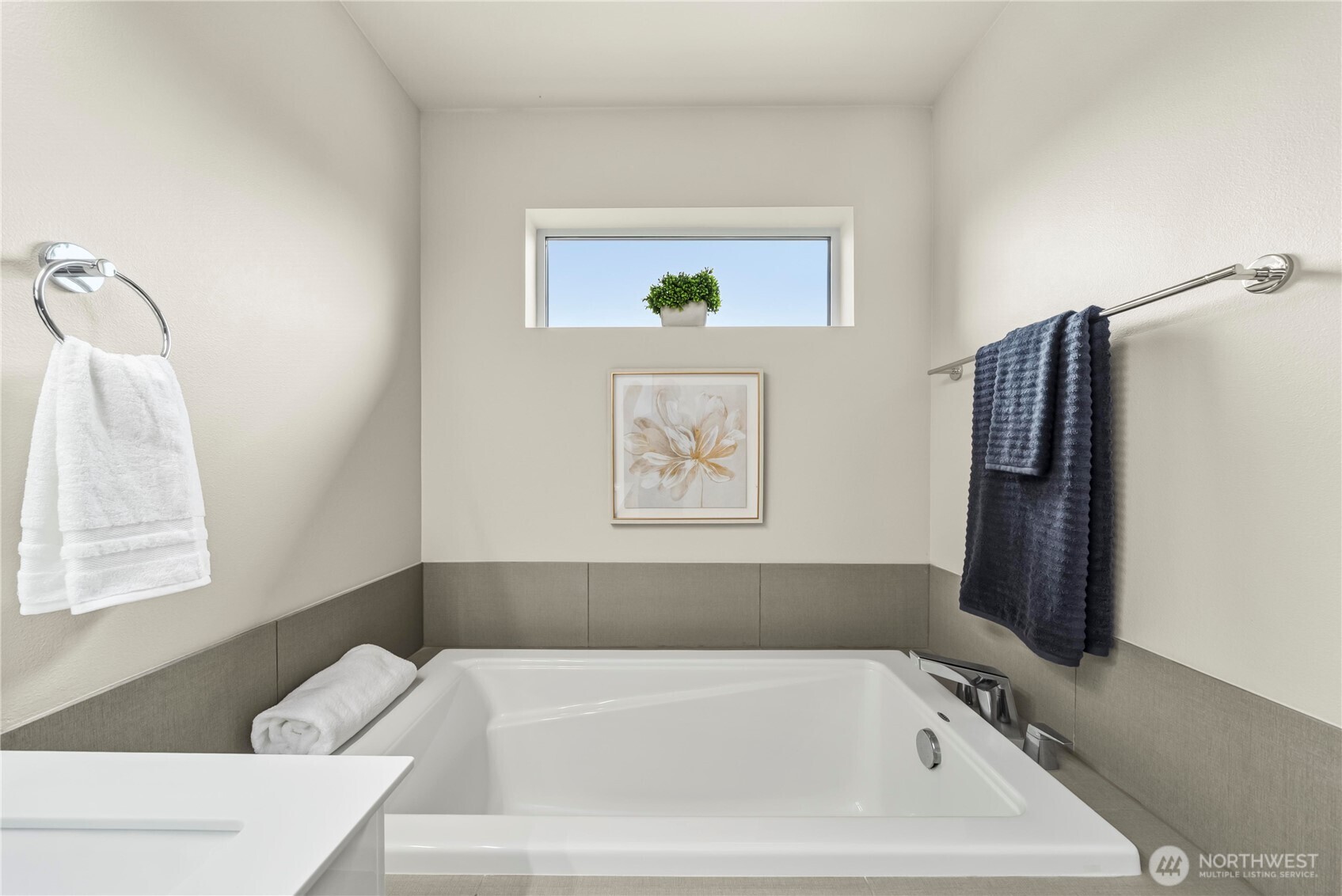 12220 SE 251st Place , Kent, WA 98030