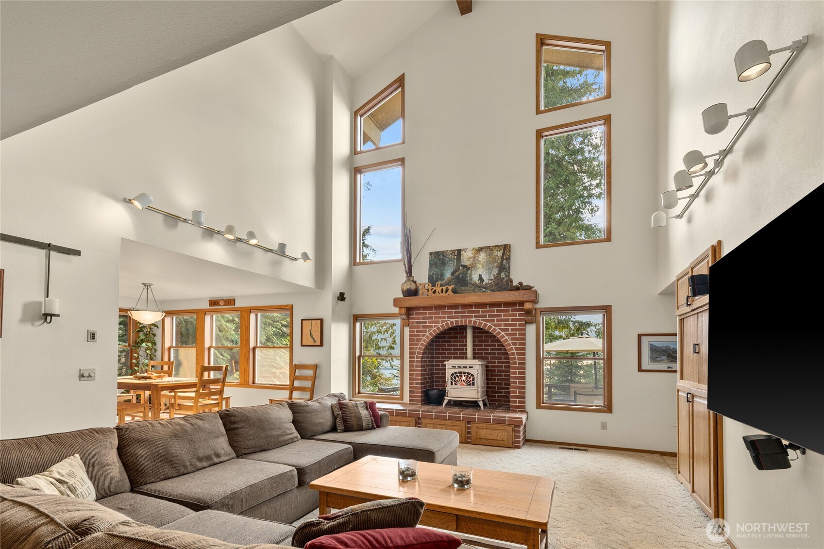 160 Wilderness Lane , Easton, WA 98925