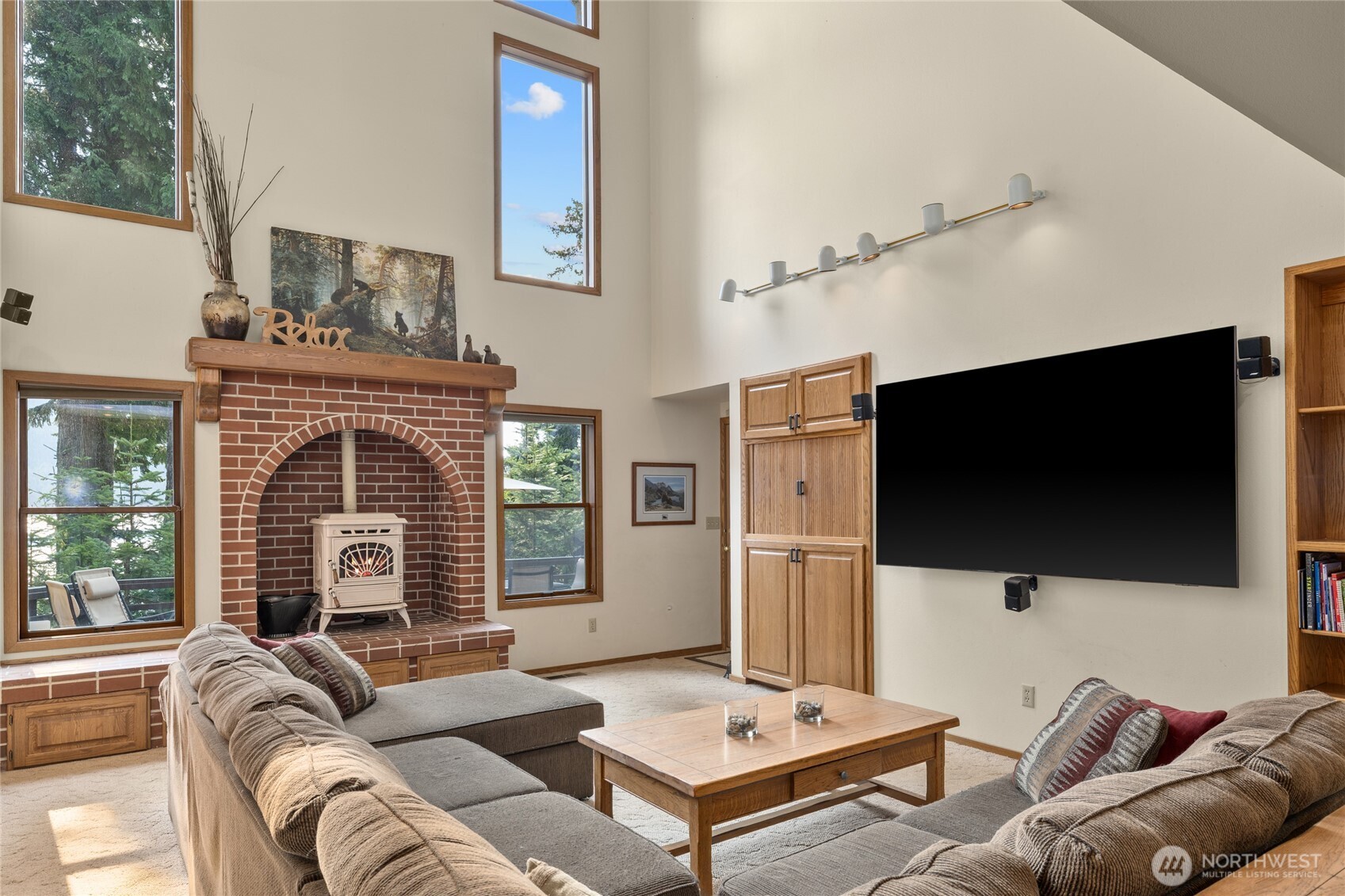 160 Wilderness Lane , Easton, WA 98925