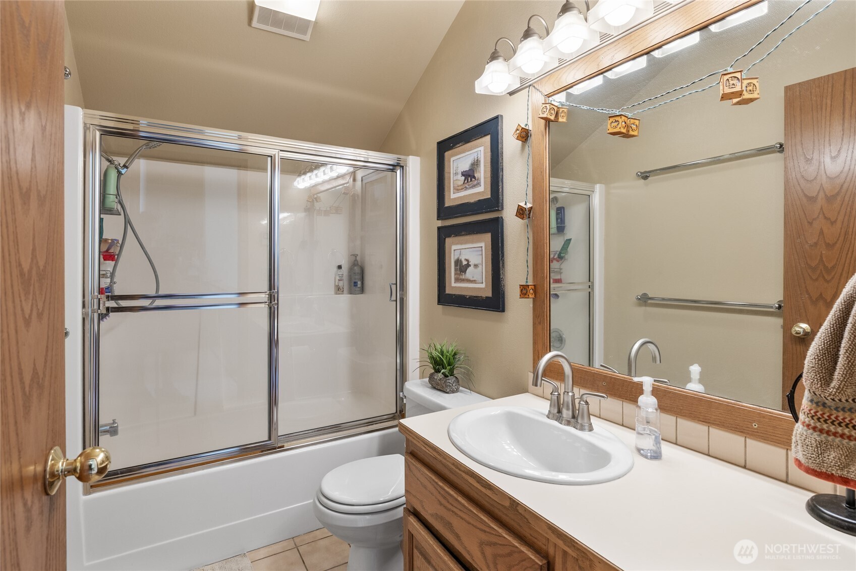 160 Wilderness Lane , Easton, WA 98925