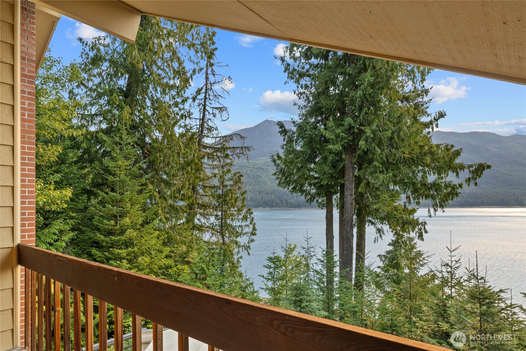 160 Wilderness Lane , Easton, WA 98925