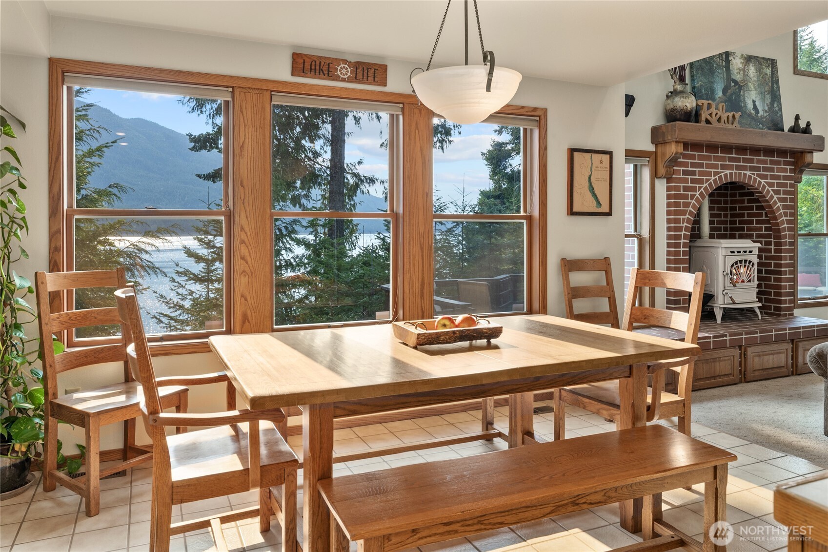 160 Wilderness Lane , Easton, WA 98925
