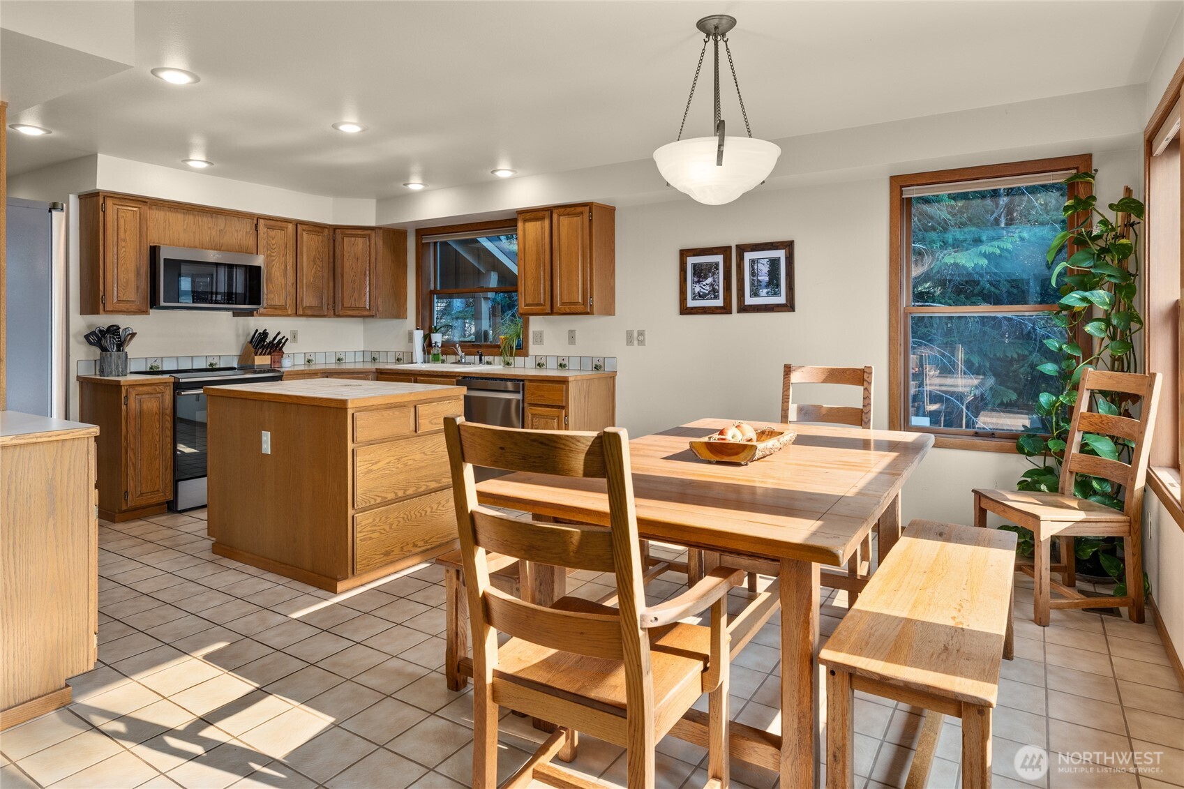 160 Wilderness Lane , Easton, WA 98925