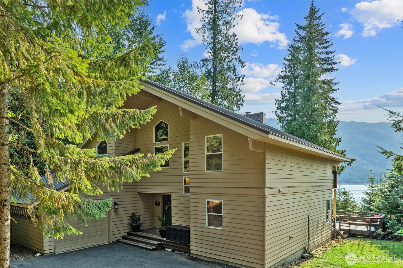 160 Wilderness Lane , Easton, WA 98925