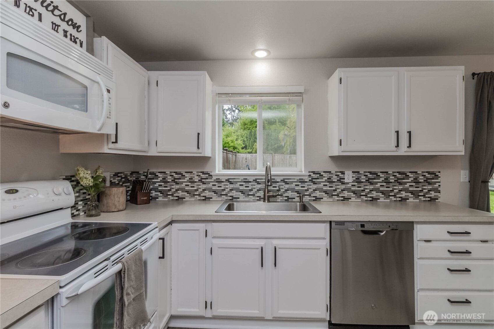 12312 121st Street E, Puyallup, WA 98374