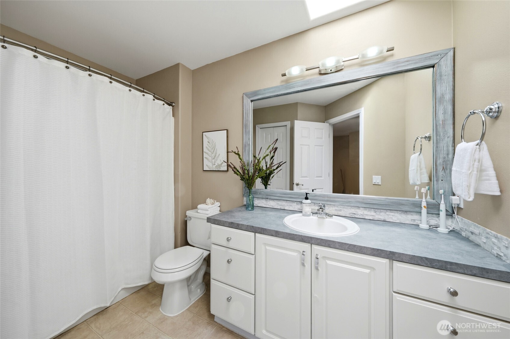 609 108th Place SE, Everett, WA 98208