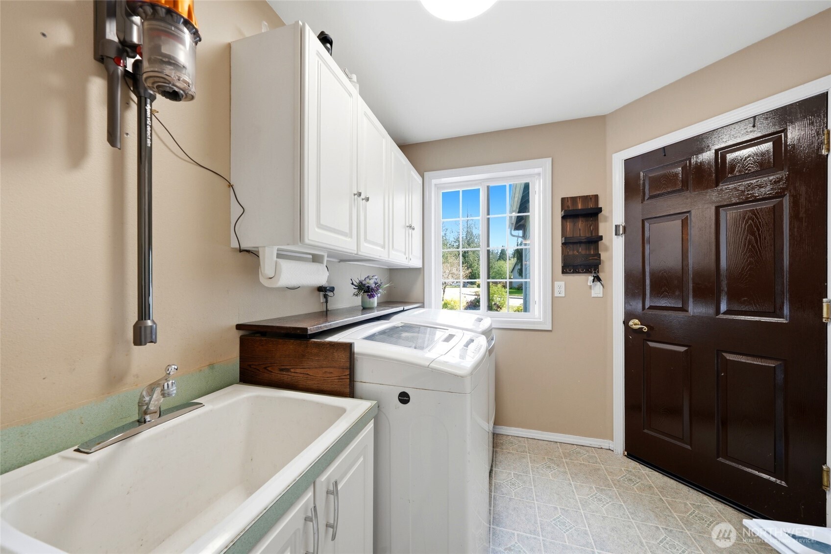 609 108th Place SE, Everett, WA 98208