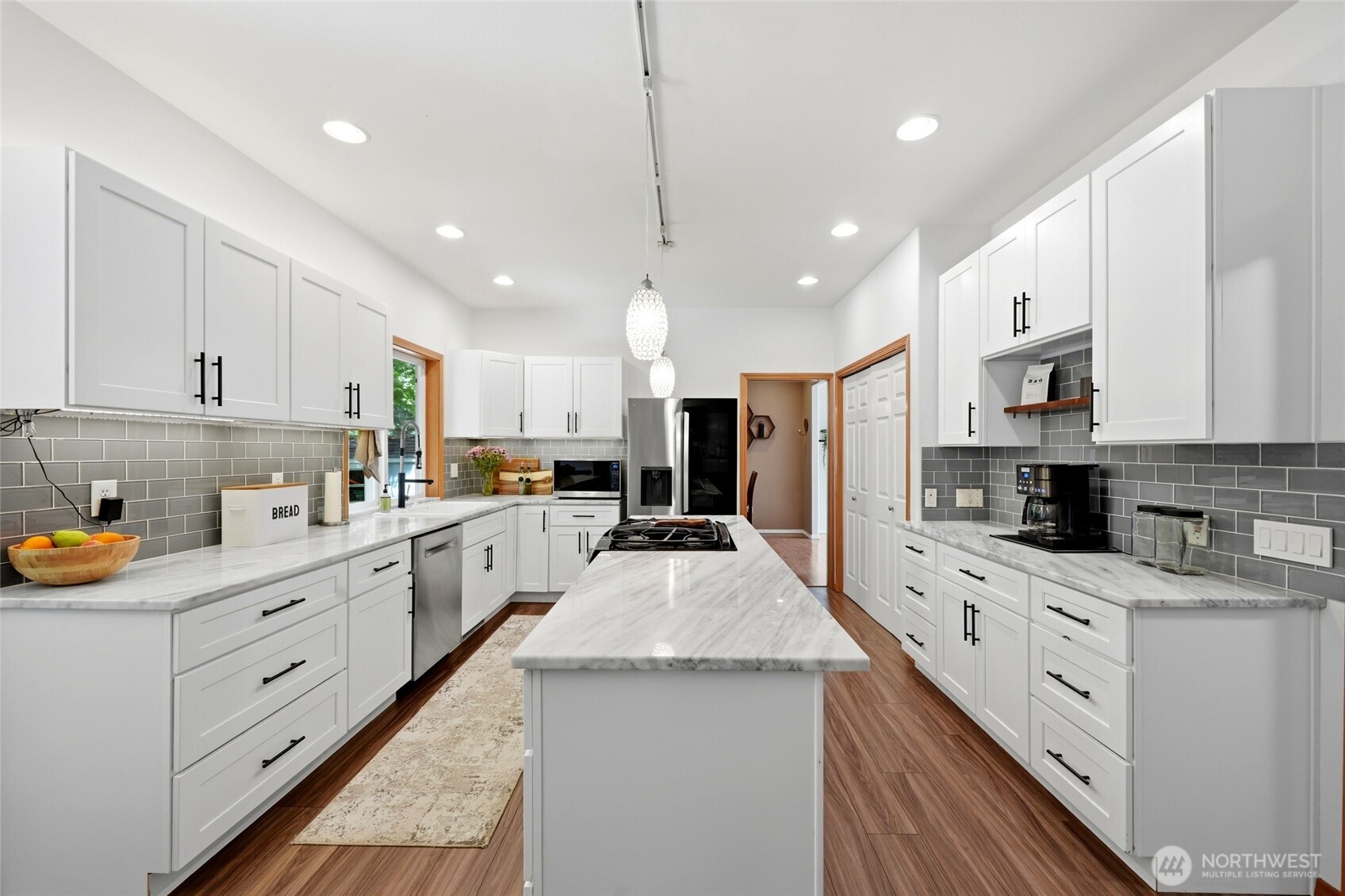609 108th Place SE, Everett, WA 98208