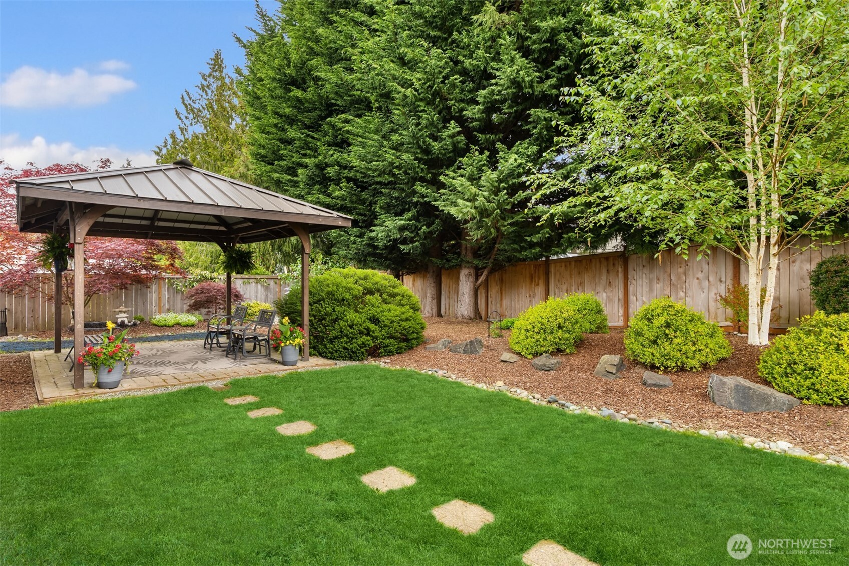20282 12th Avenue NE, Poulsbo, WA 98370