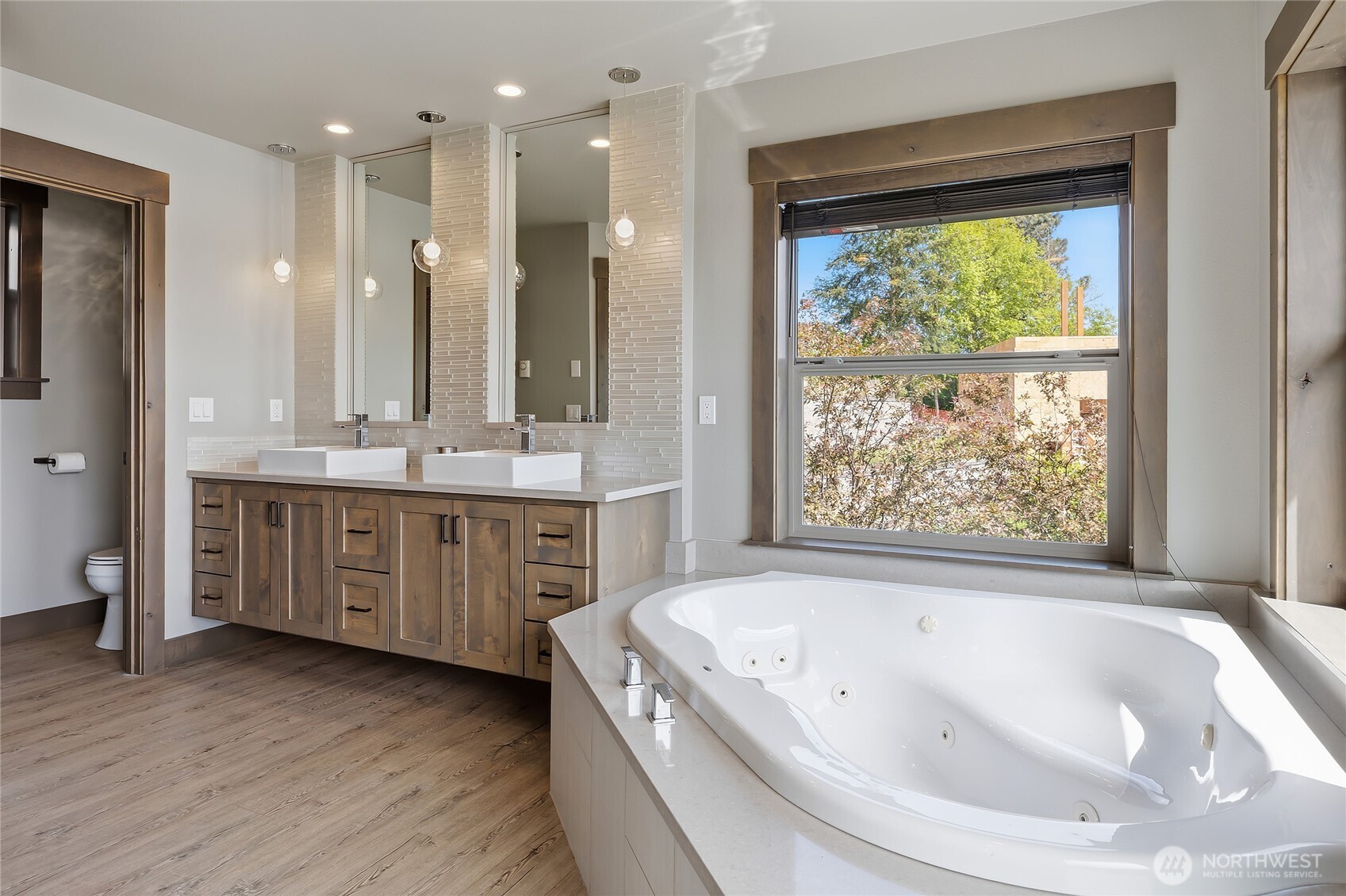 11027 Vernon Road , Lake Stevens, WA 98258