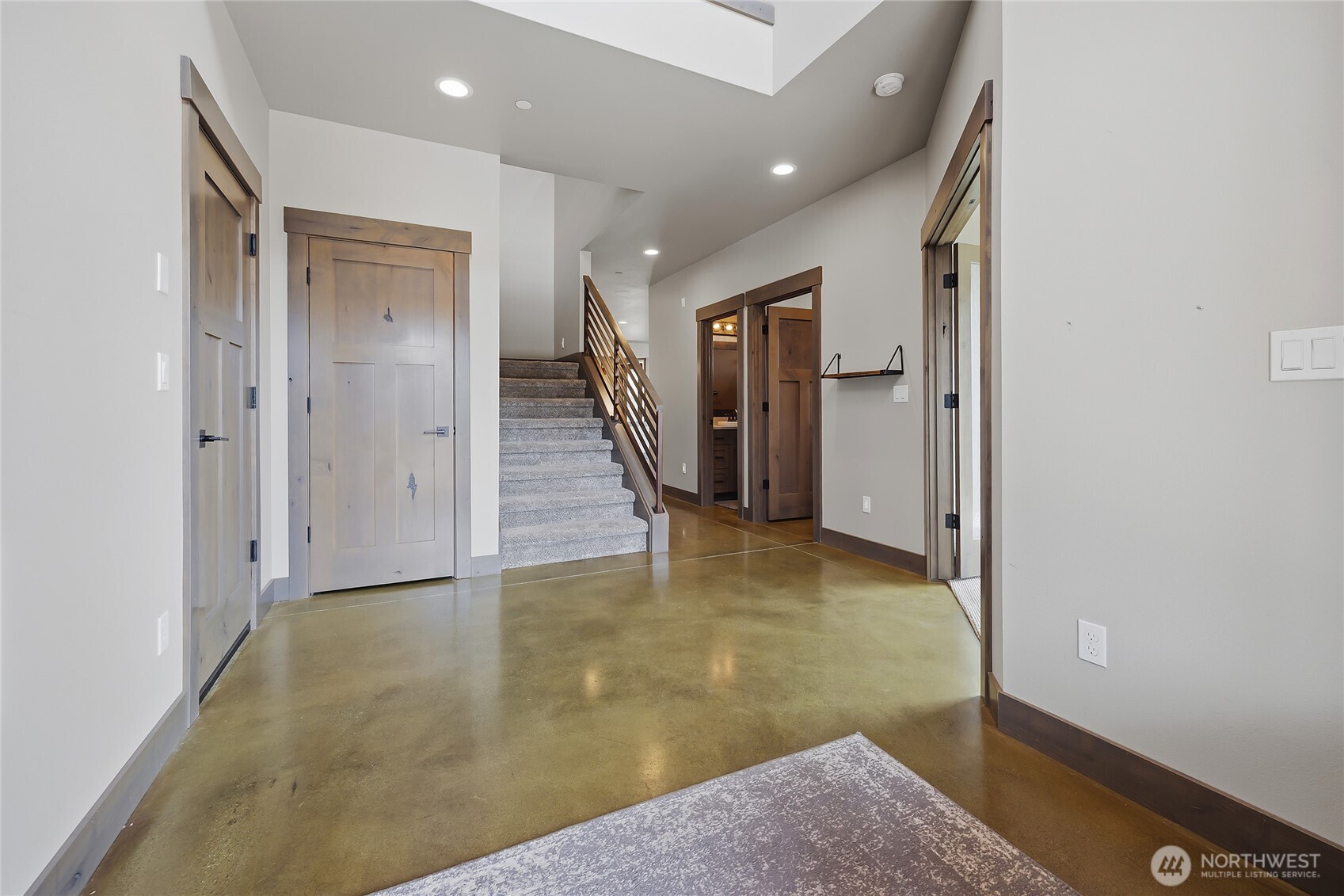 11027 Vernon Road , Lake Stevens, WA 98258