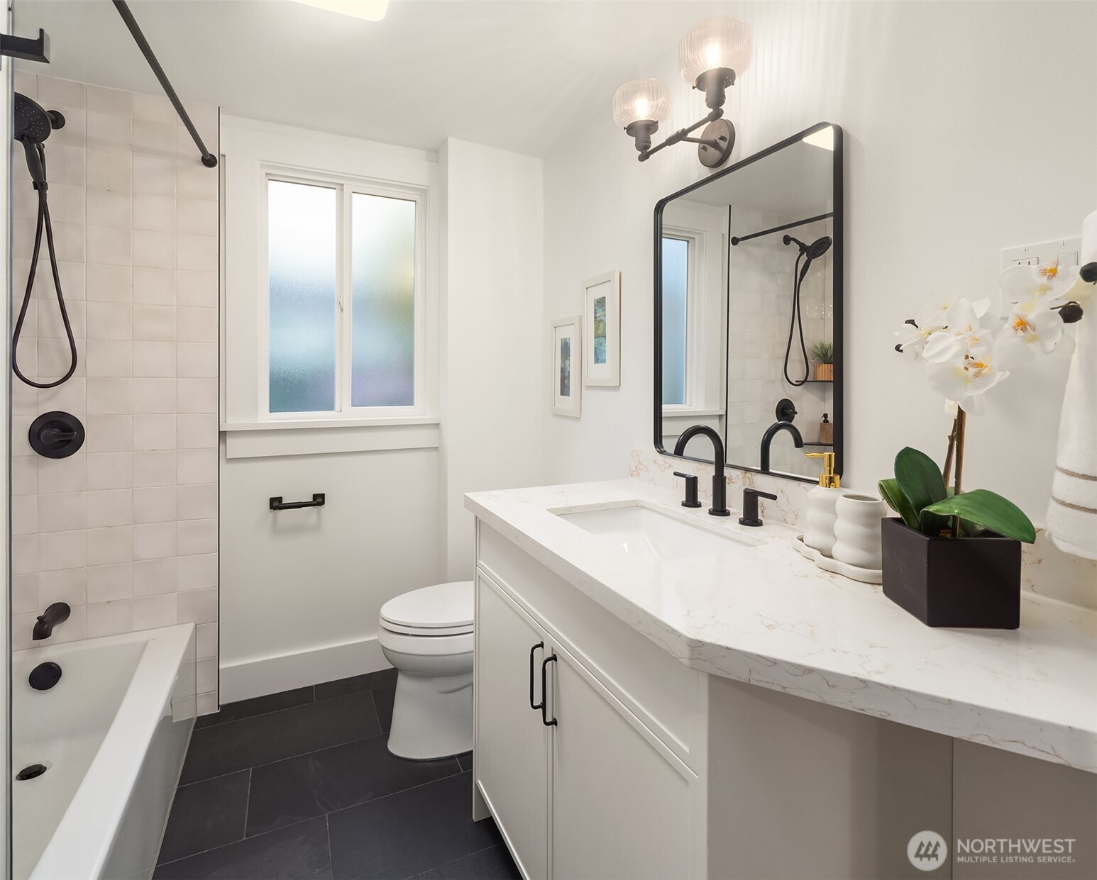 317 NE 58th Street , Seattle, WA 98105