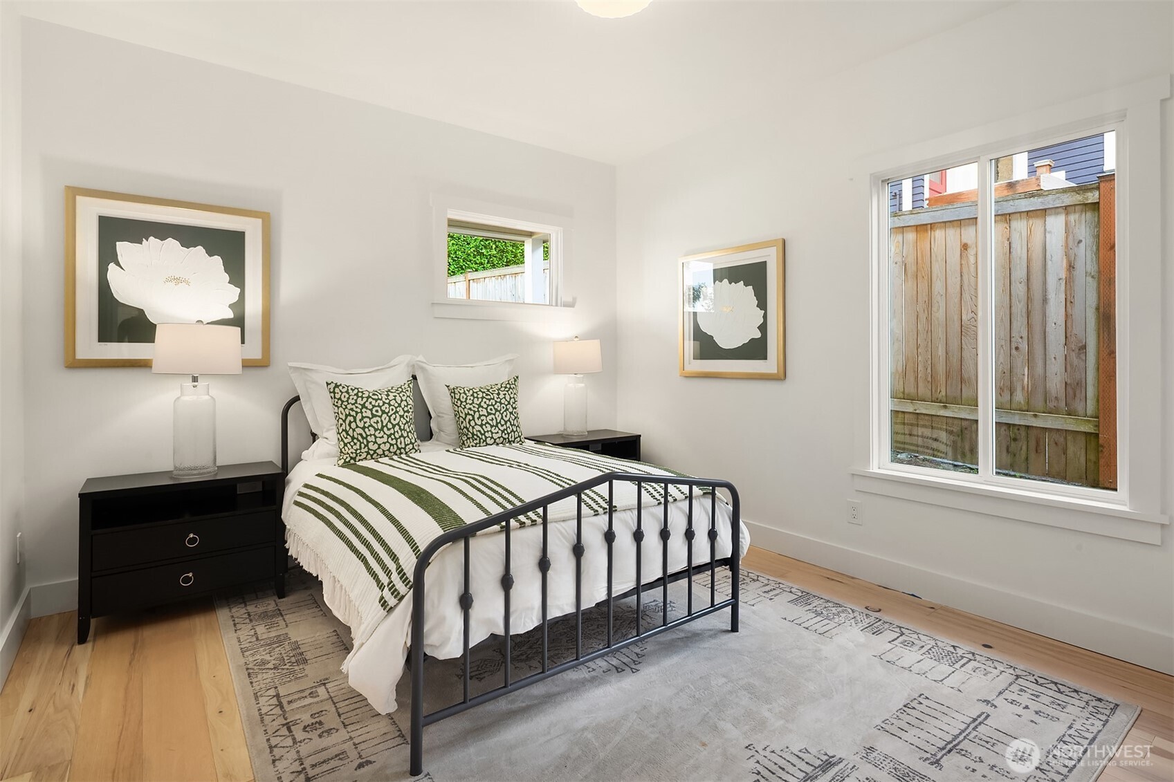 317 NE 58th Street , Seattle, WA 98105