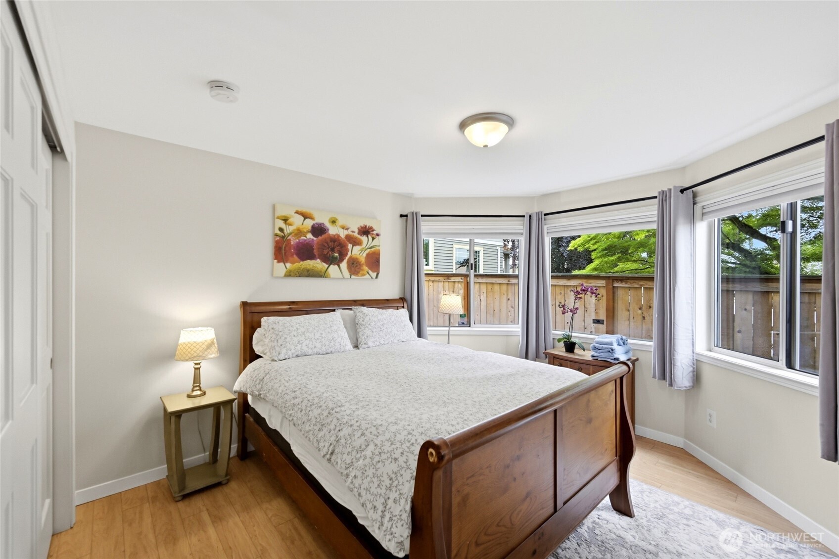 2107 N 63rd Street , Seattle, WA 98103