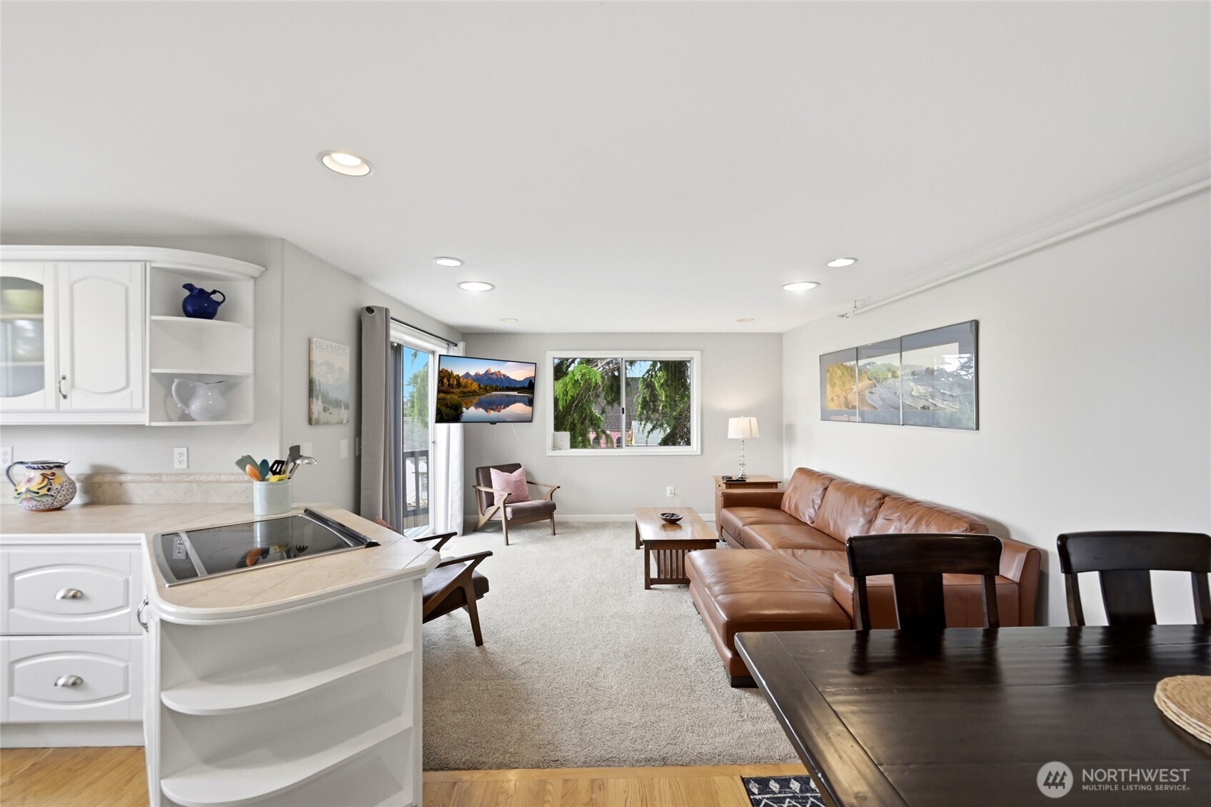 2107 N 63rd Street , Seattle, WA 98103
