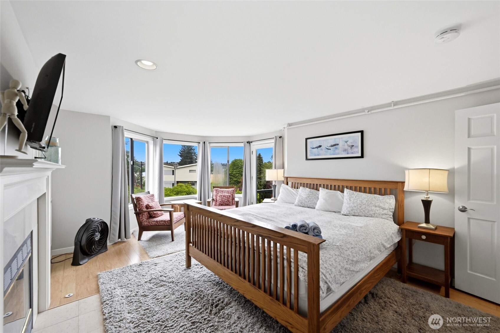 2107 N 63rd Street , Seattle, WA 98103