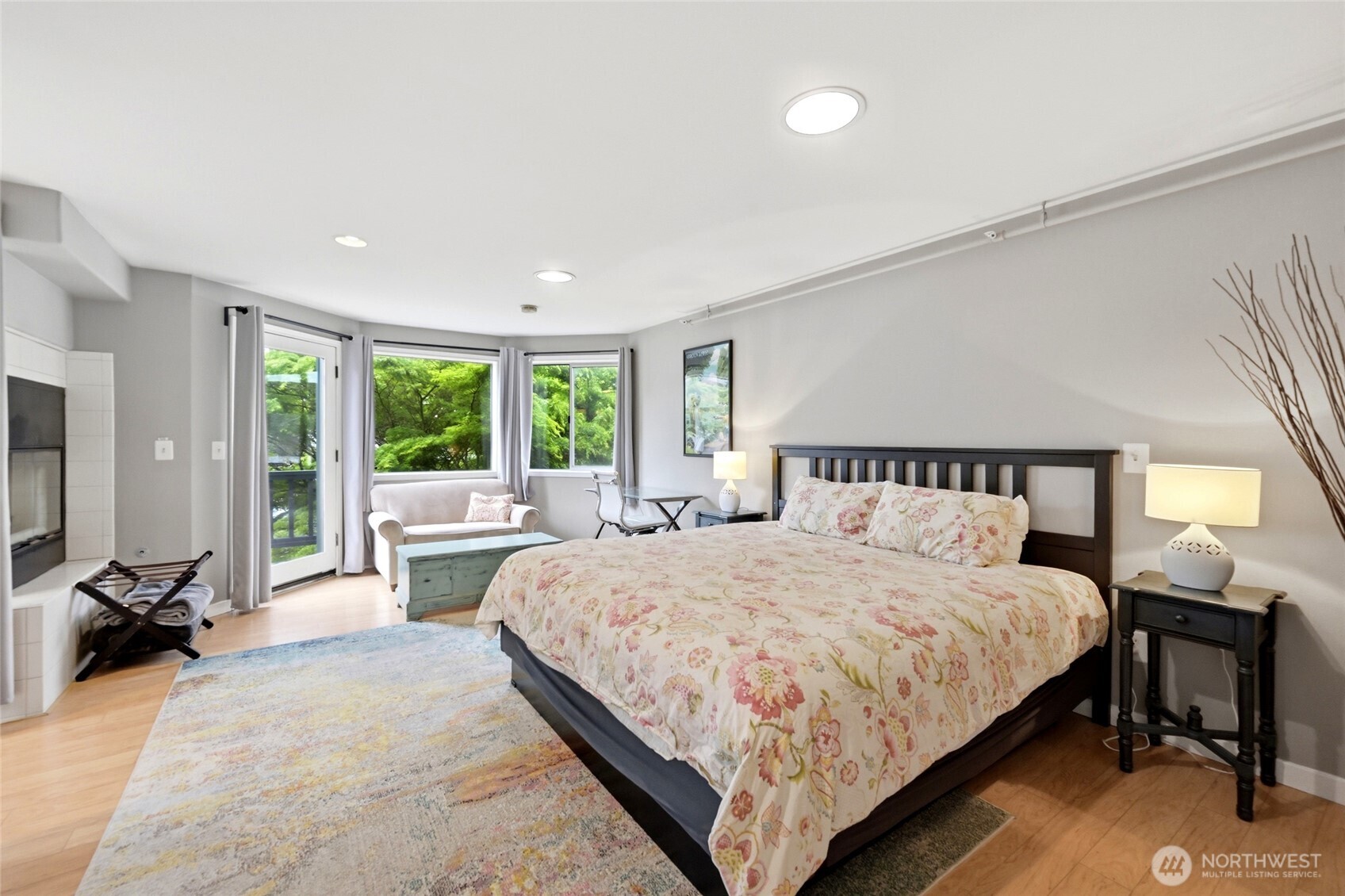 2107 N 63rd Street , Seattle, WA 98103