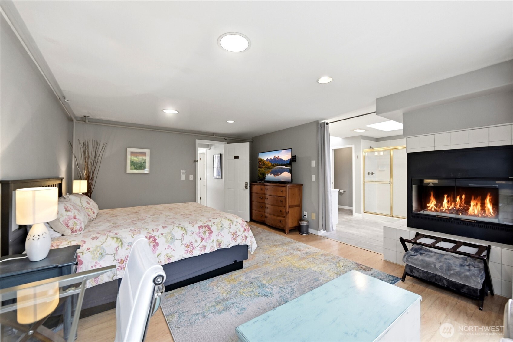 2107 N 63rd Street , Seattle, WA 98103